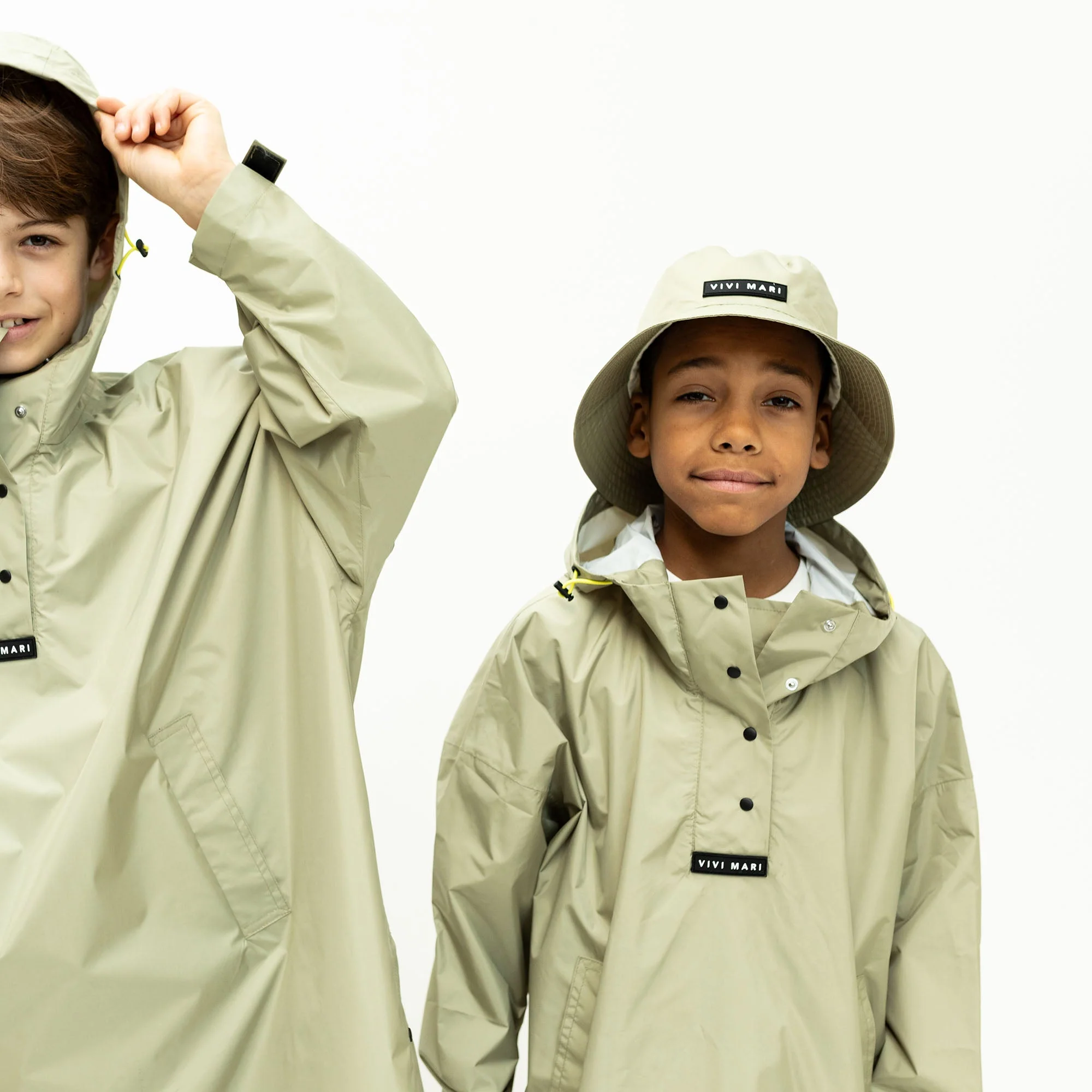 Kids Raincoat solid pale olive - Image 15