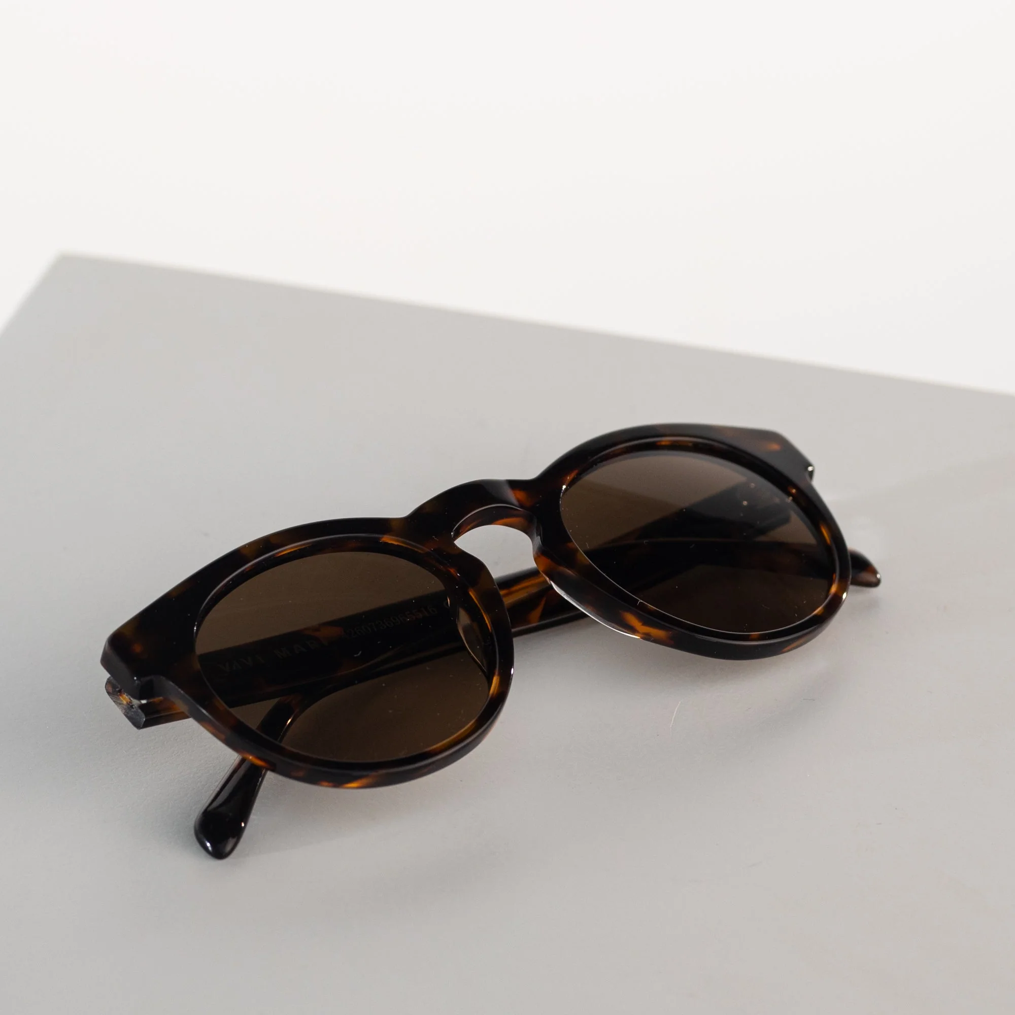 Kiss the Sun - dark brown - Image 16