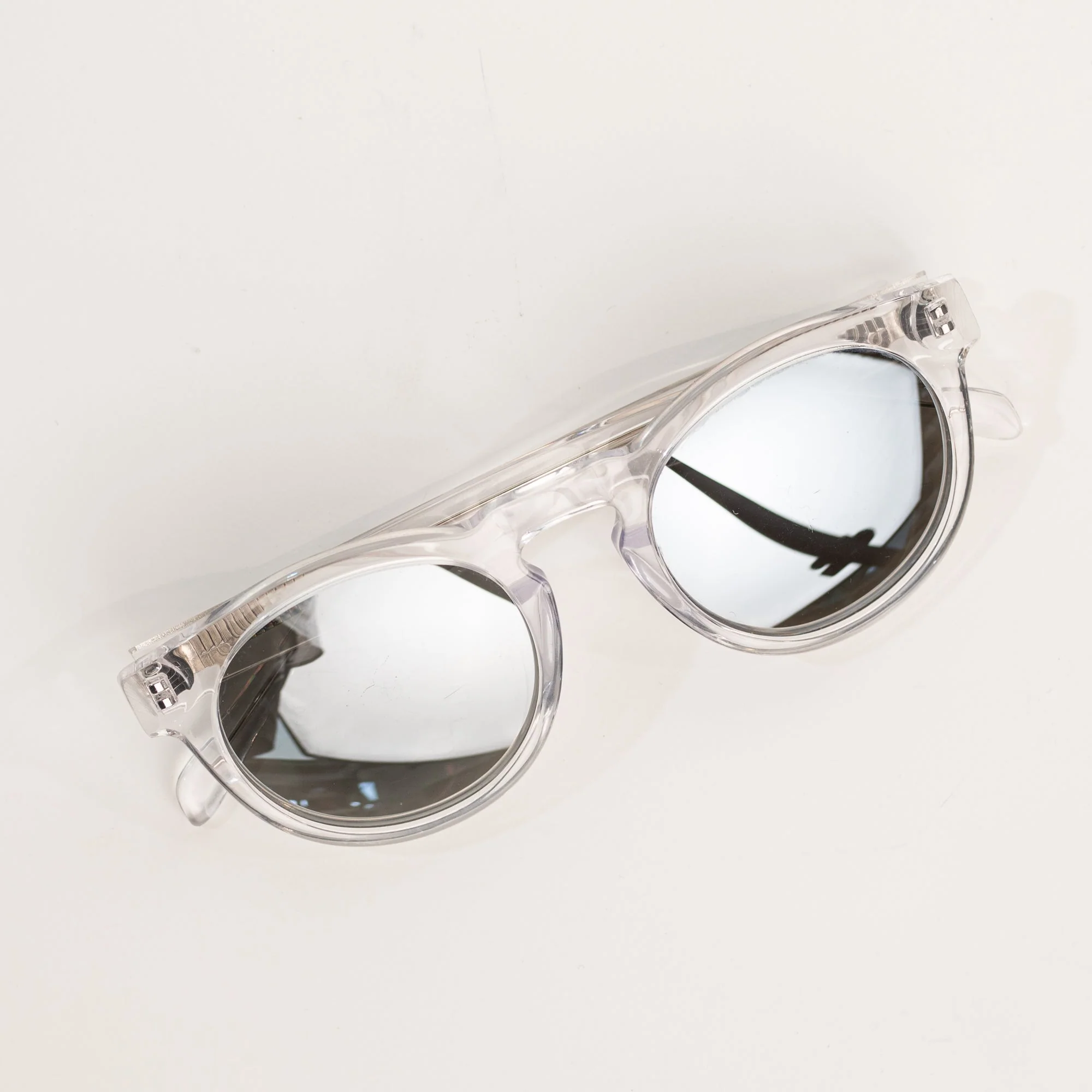Kiss the Sun - transparent silver grey - Image 11