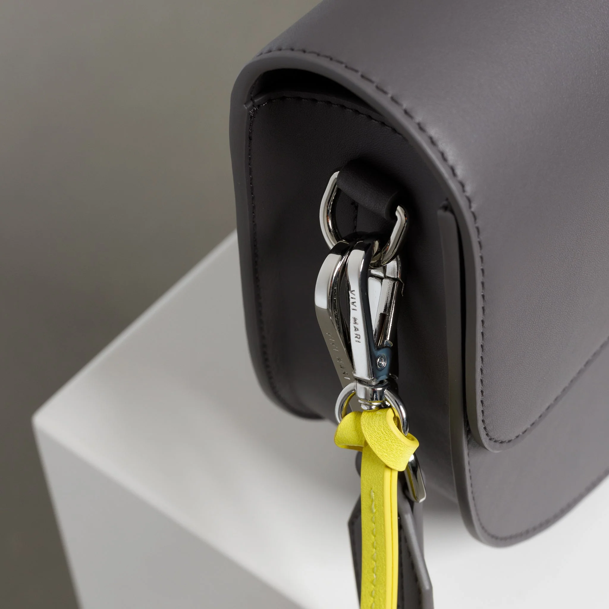 halfmoon bag + strap basic belt - taupe - Image 18