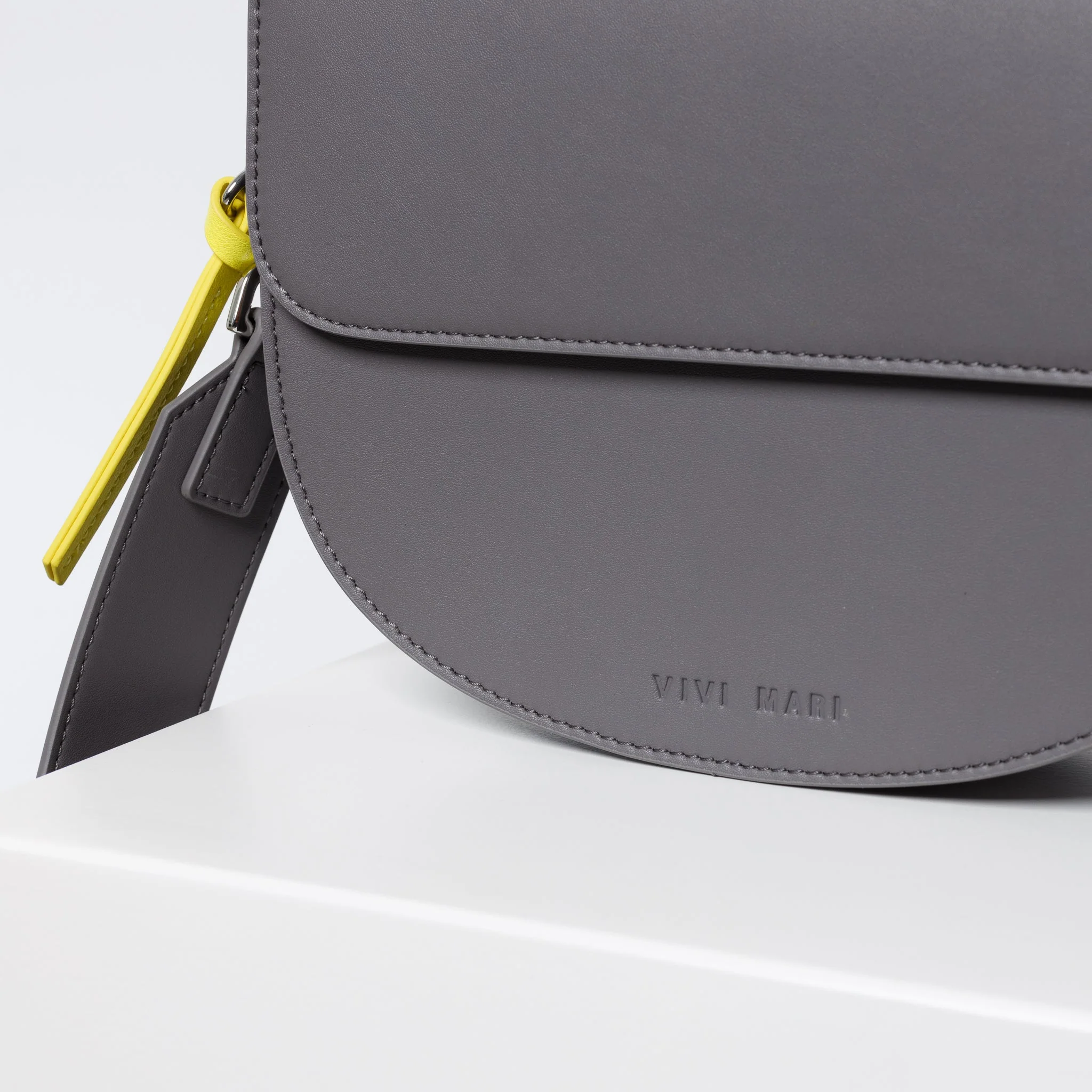 halfmoon bag + strap basic belt - taupe - Image 20