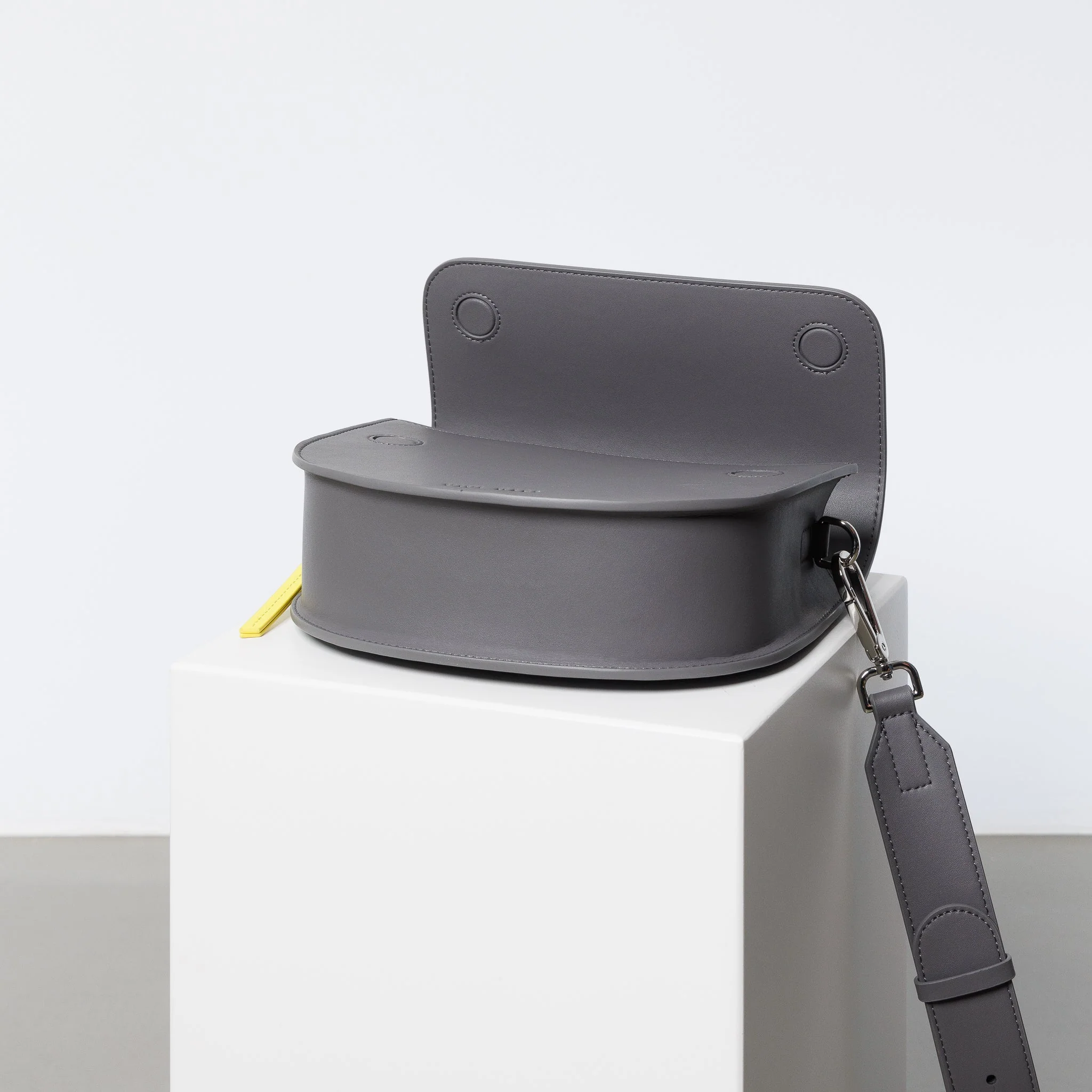 halfmoon bag + strap basic belt - taupe - Image 6
