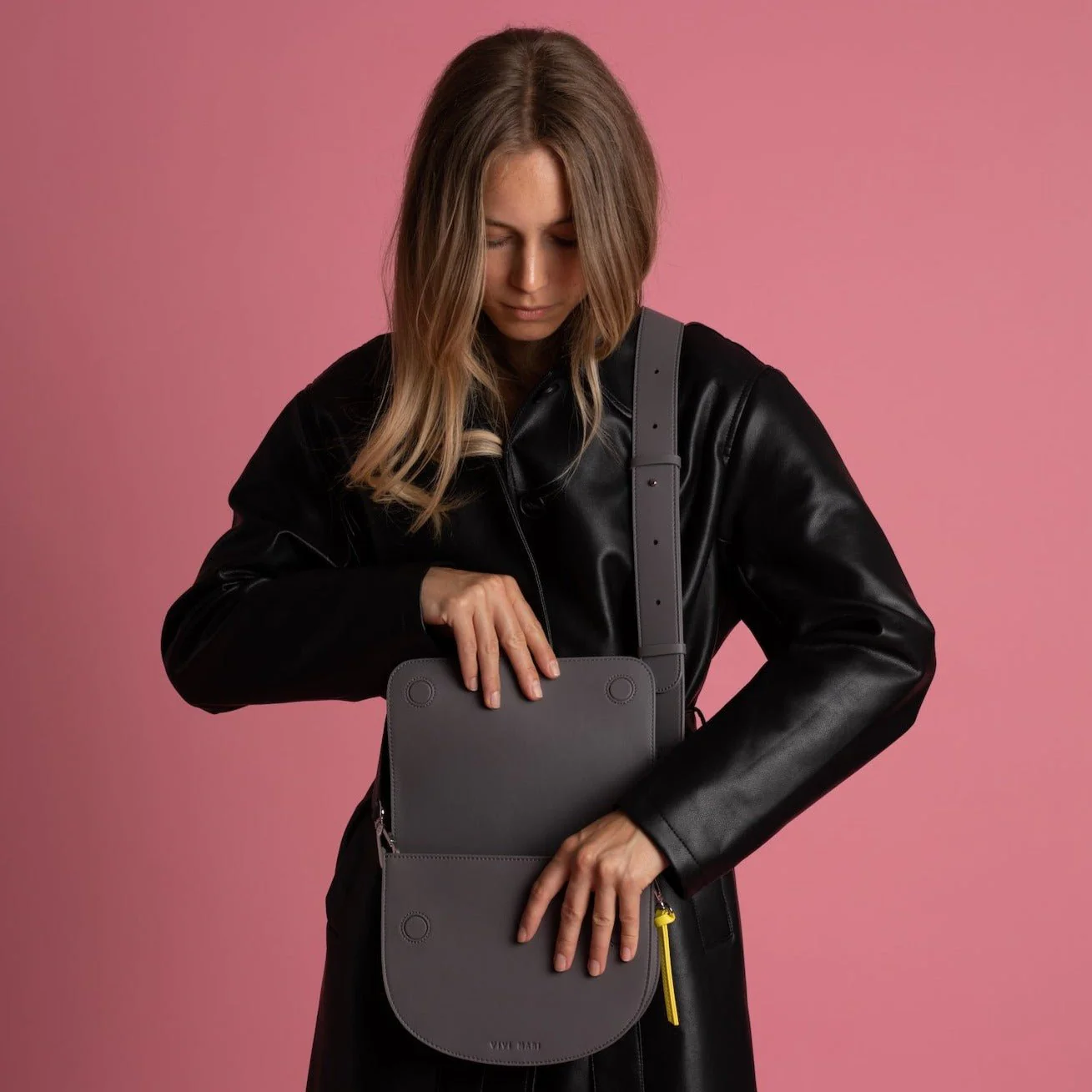 halfmoon bag + strap basic belt - taupe - Image 9