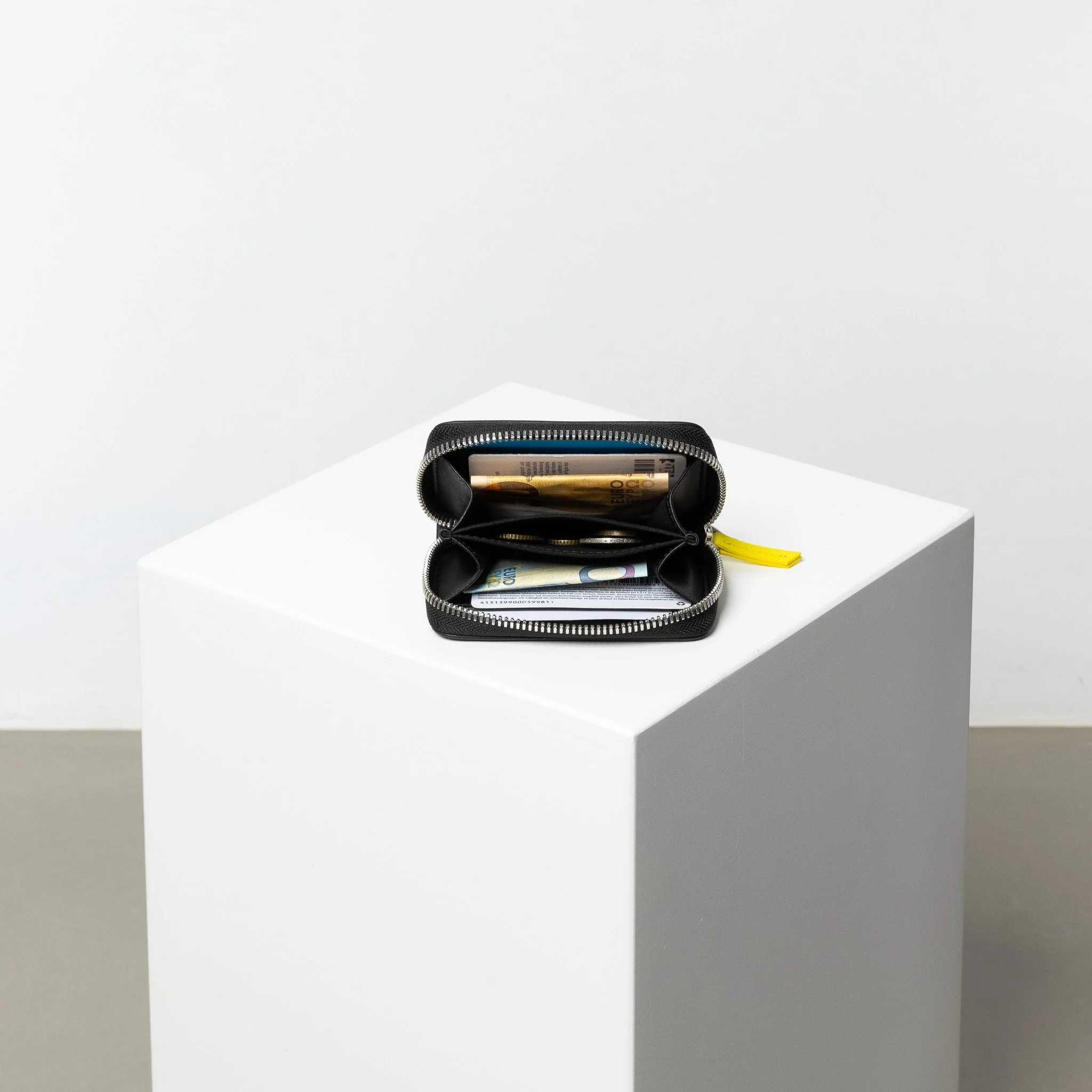 Mini Wallet - black - Image 5
