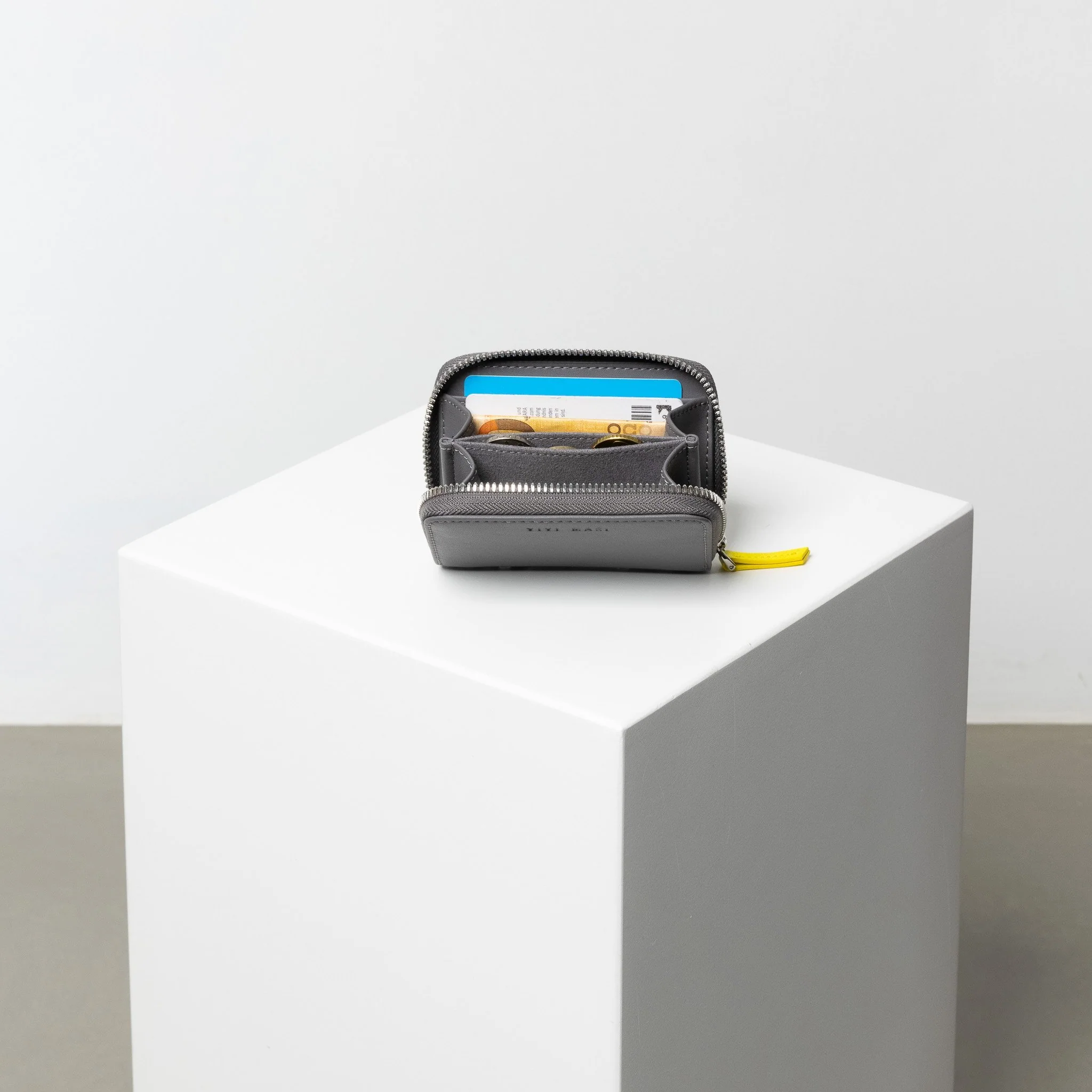 Mini Wallet - taupe - Image 4