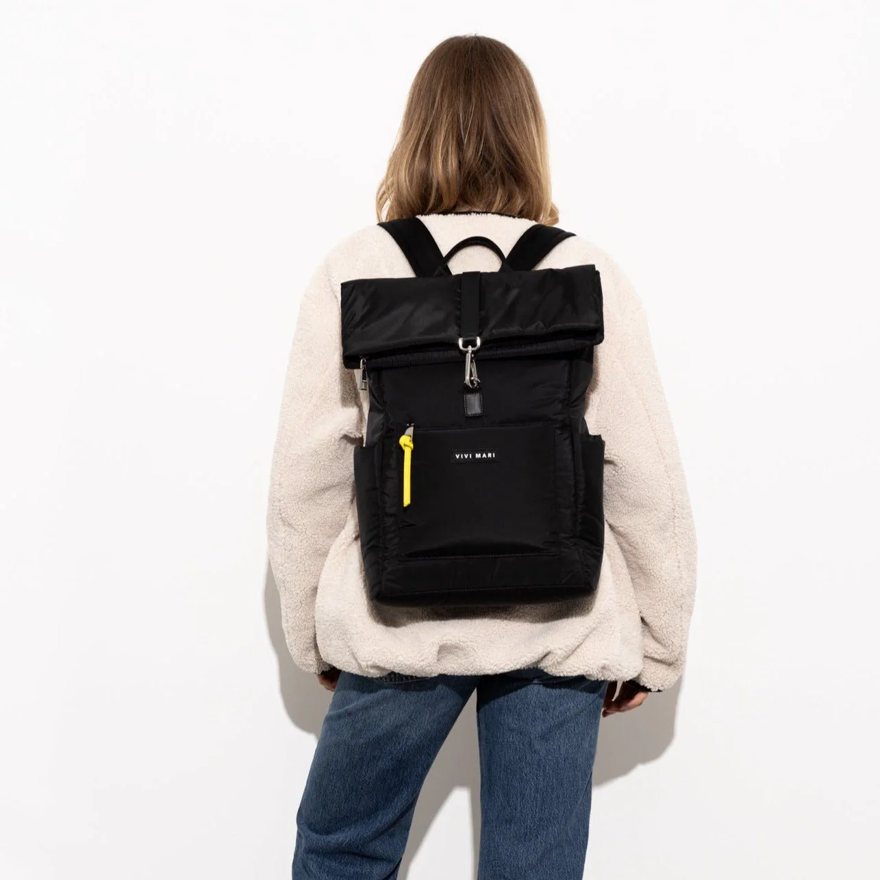 Padded Backpack medium - black - Image 16