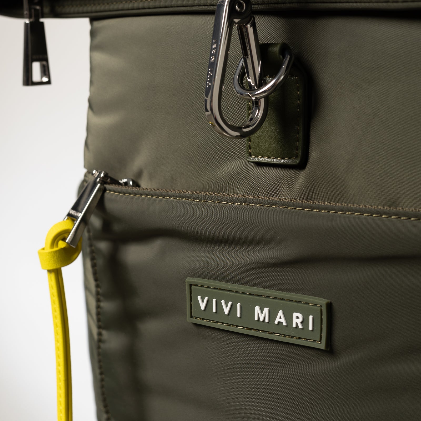 Padded Backpack medium - olive - Image 10