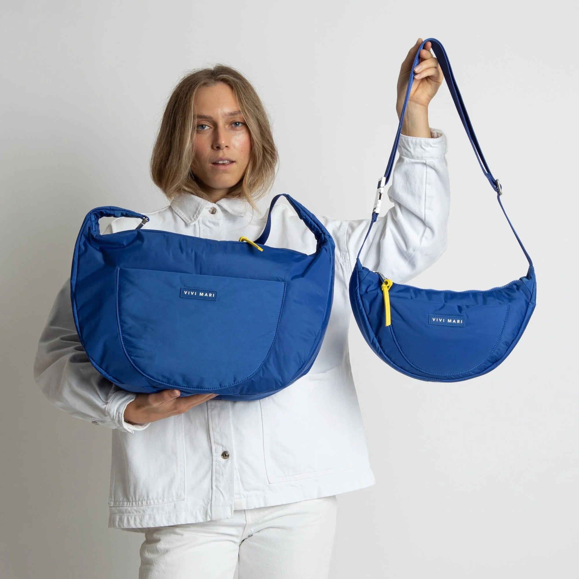 Padded Hip Bag medium - blue - Image 9