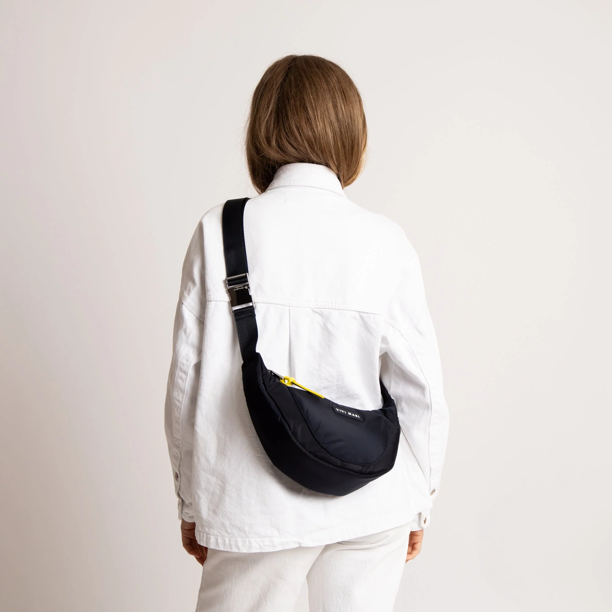 Padded Hip Bag medium - navy - Image 7