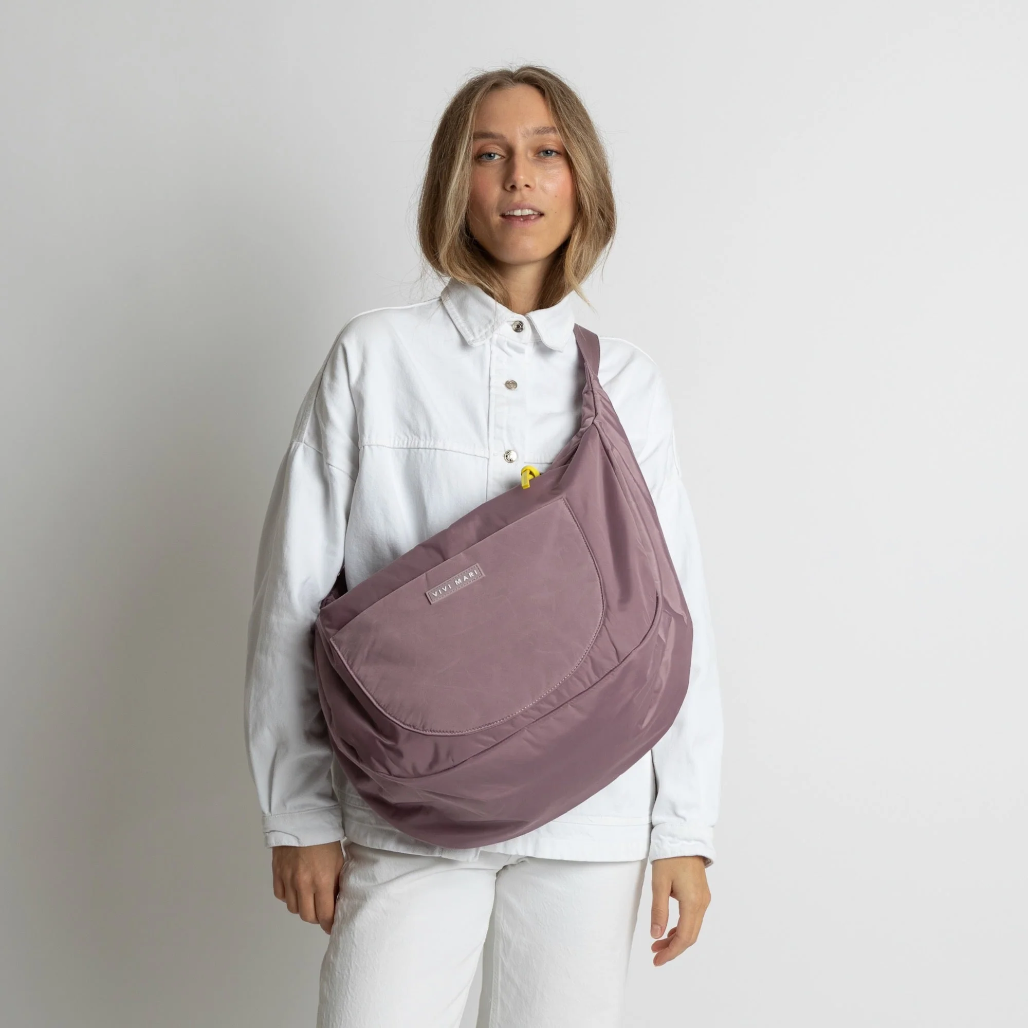 Padded Hip Bag oversized - ash plum - Image 10