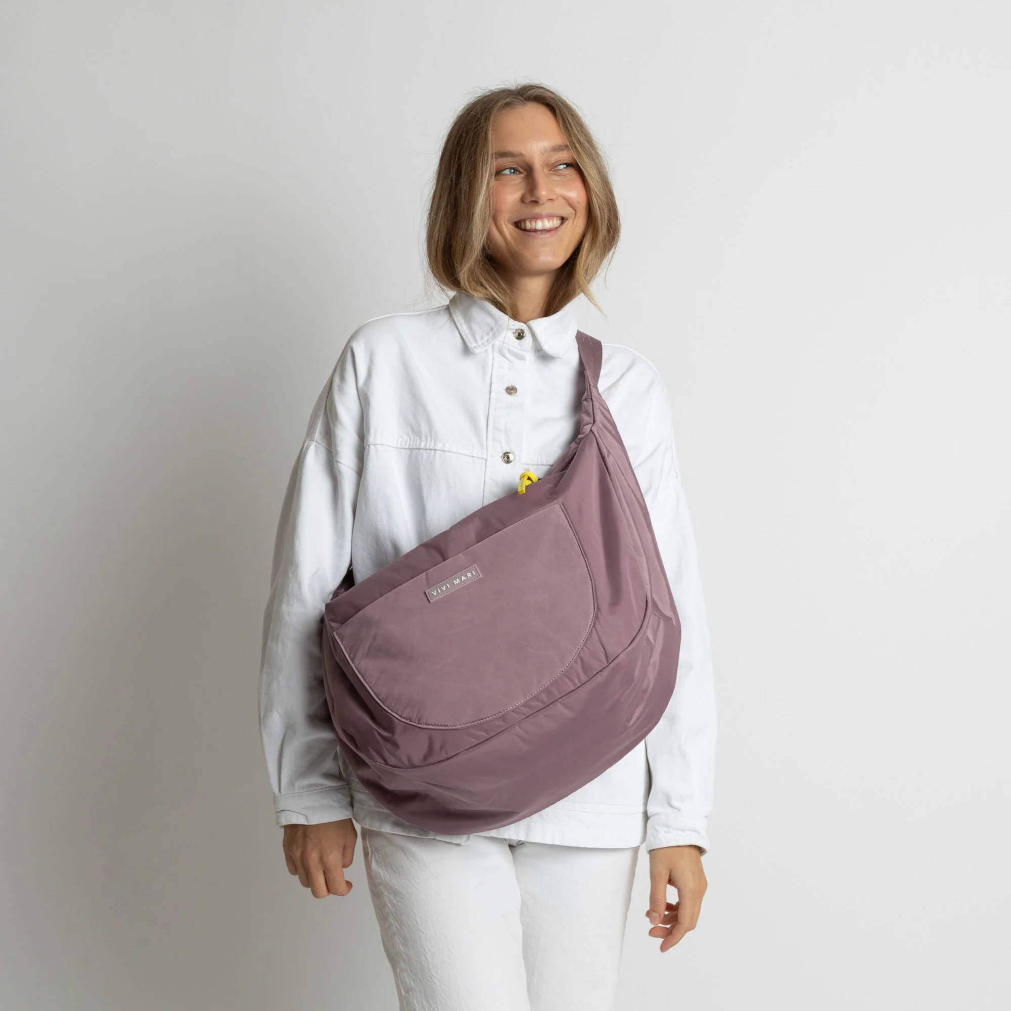 Padded Hip Bag oversized - ash plum - Image 2