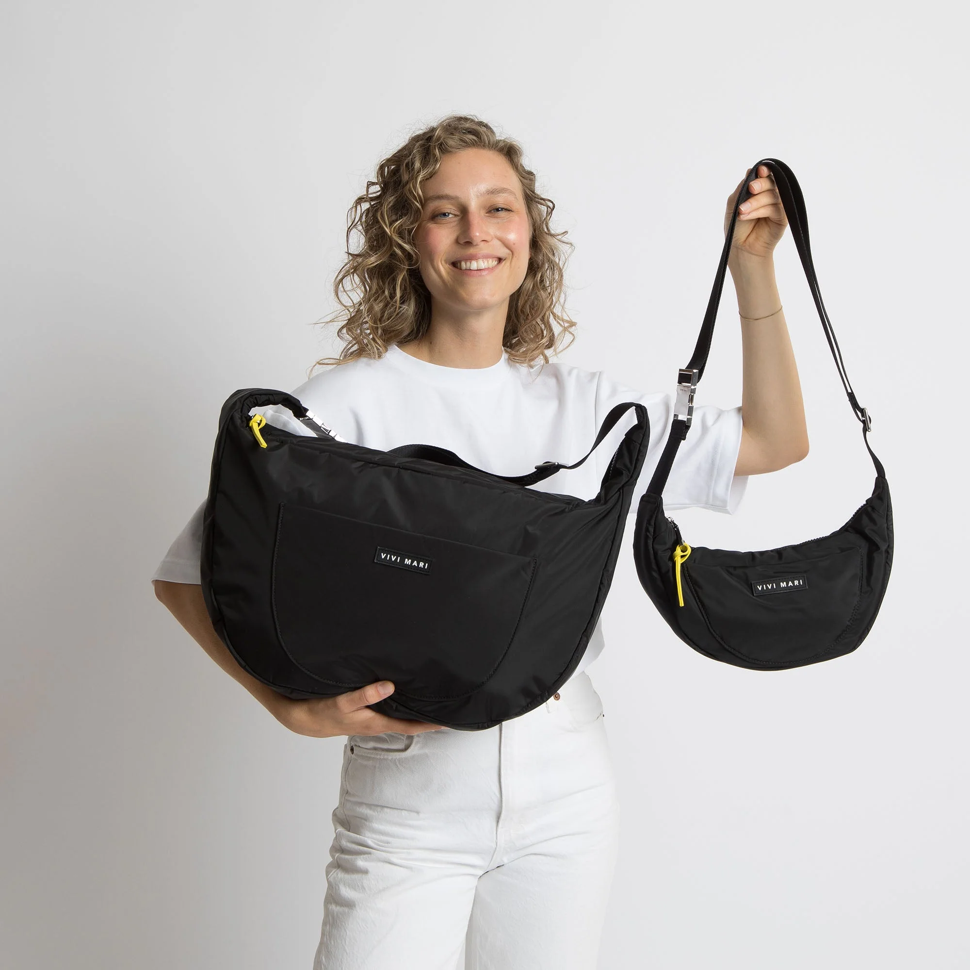 Padded Hip Bag oversized - black - Image 8