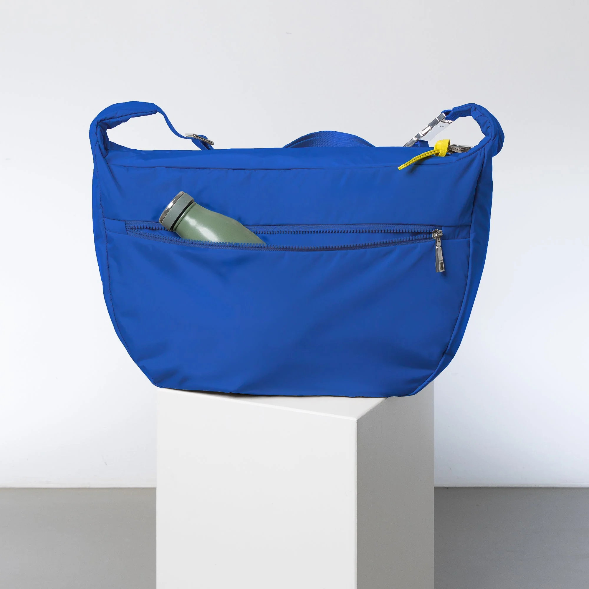 Padded Hip Bag oversized - blue - Image 5