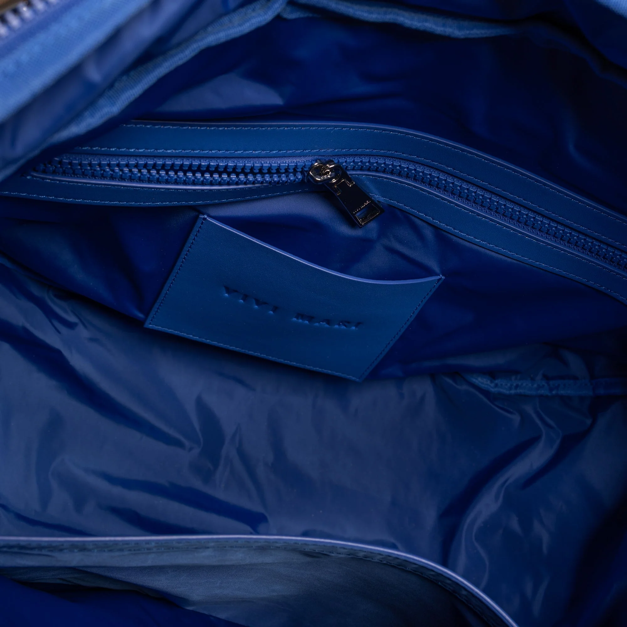 Padded Hip Bag oversized - blue - Image 7