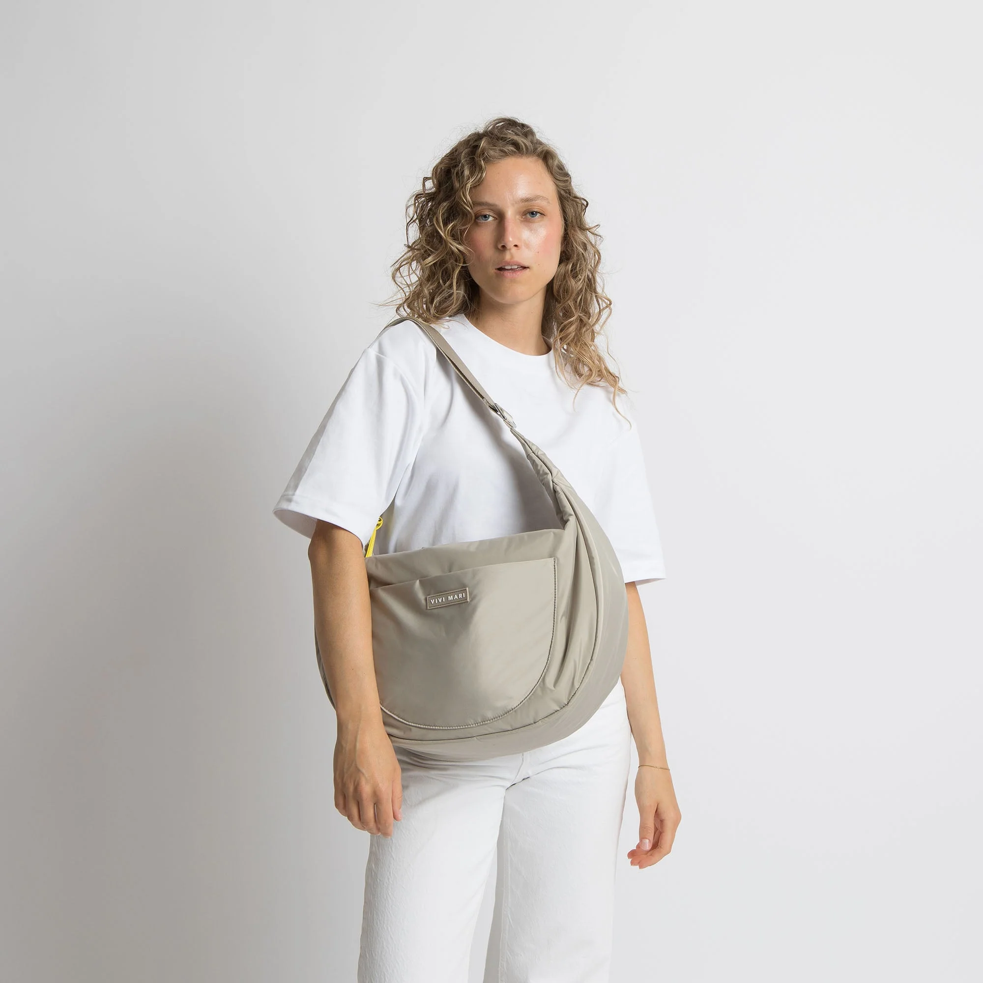 Padded Hip Bag oversized - stone - Image 11