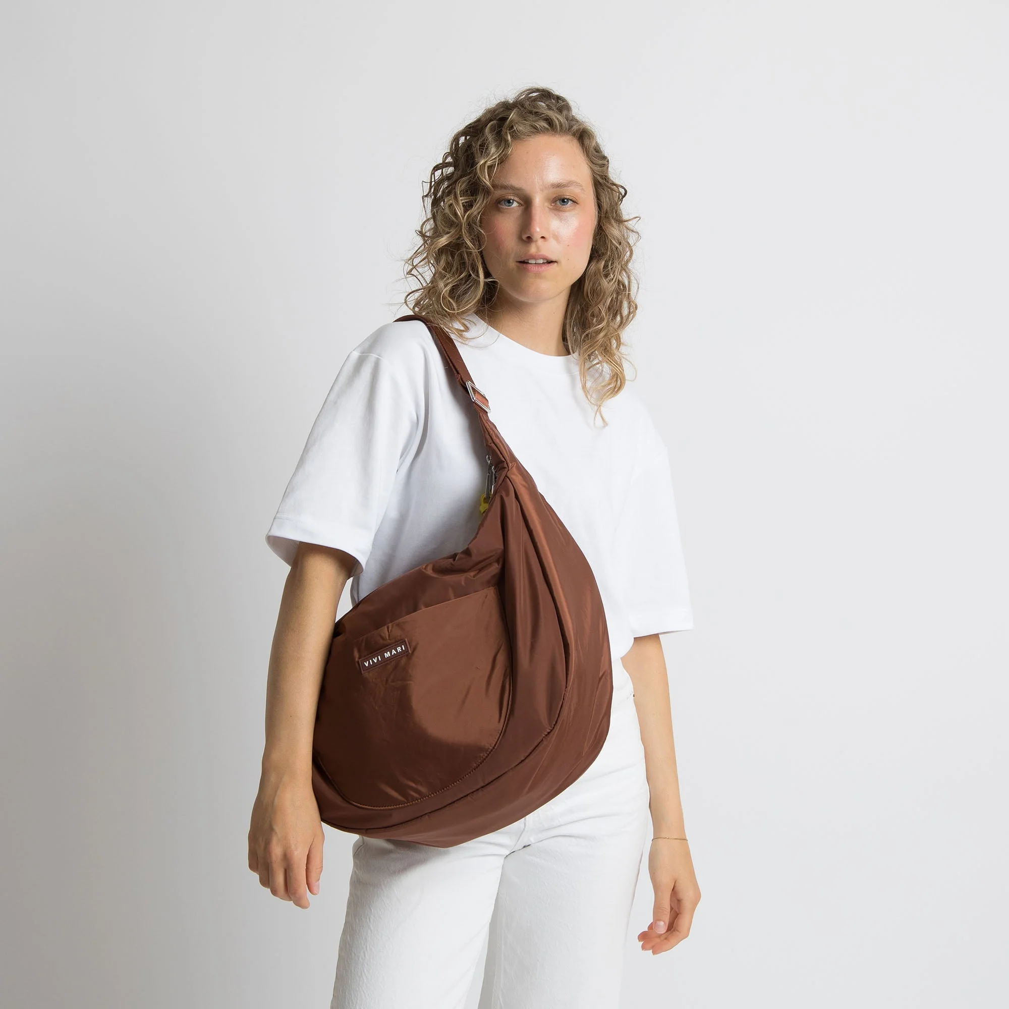 Padded Hip Bag oversized - tan - Image 11