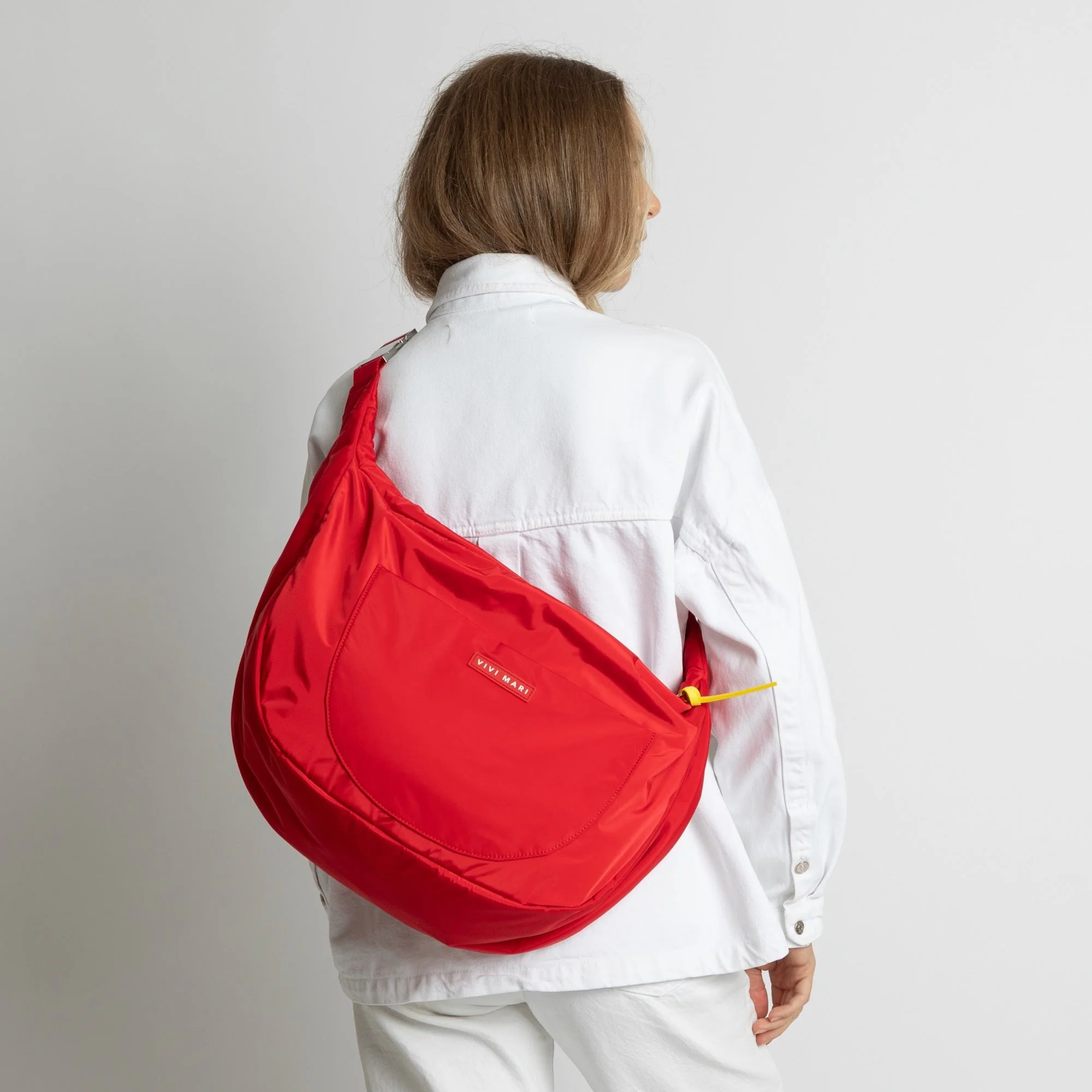 Padded Hip Bag oversized - true red - Image 12