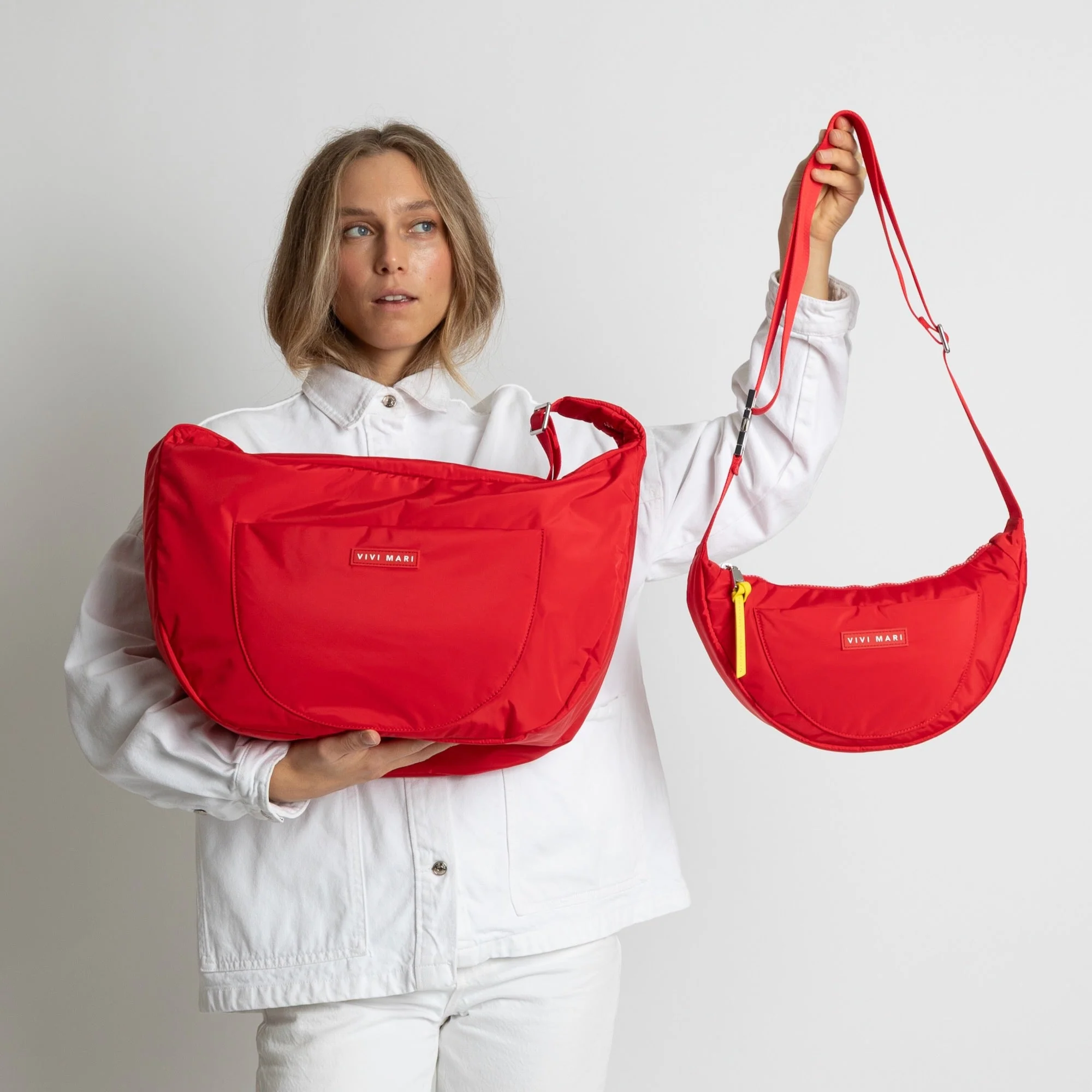Padded Hip Bag oversized - true red - Image 8