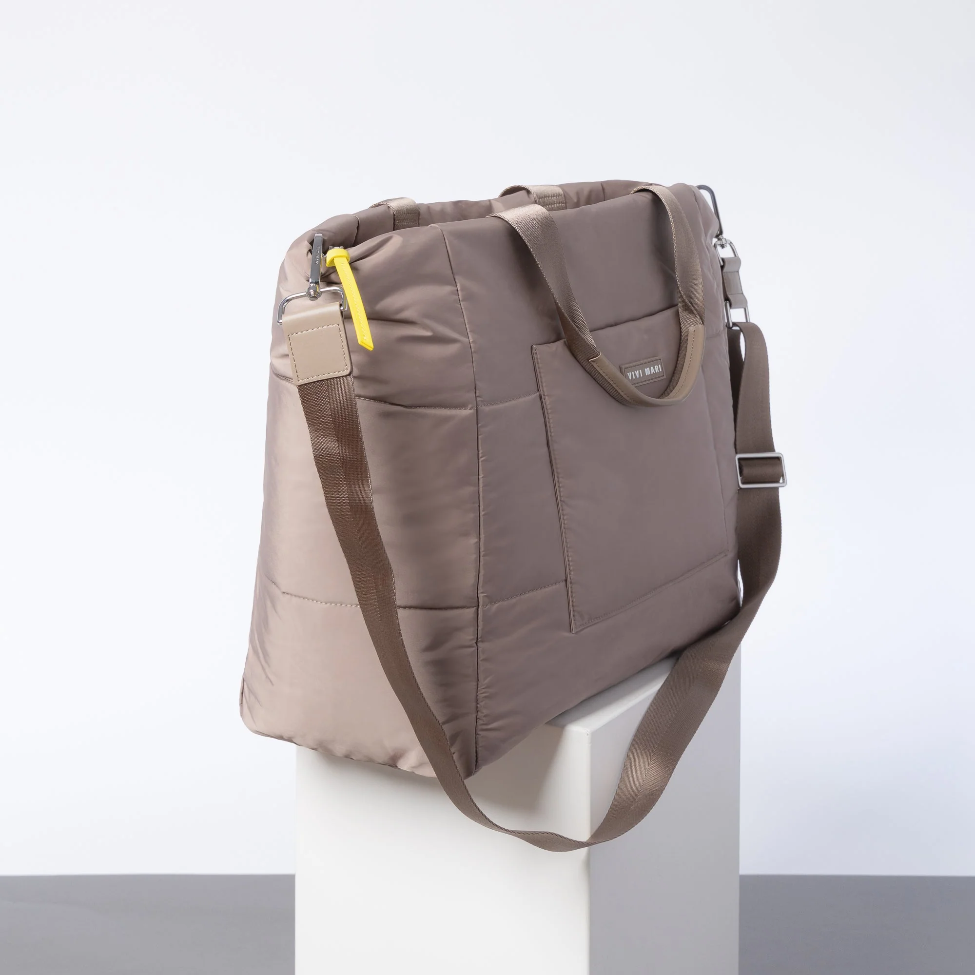 padded tote bag large + strap basic woven slim - dark mushroom - Image 3