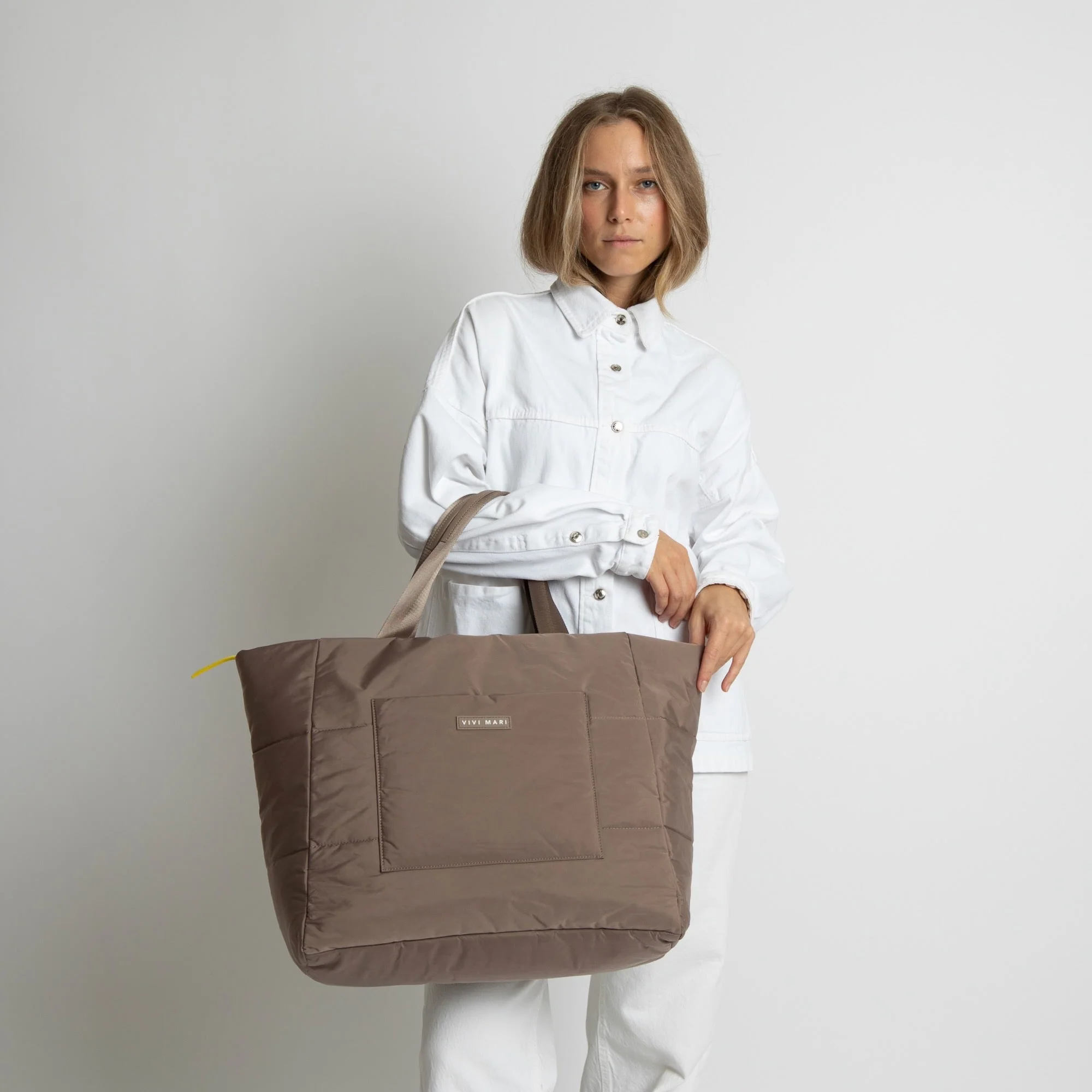 padded tote bag large + strap basic woven slim - dark mushroom - Image 8