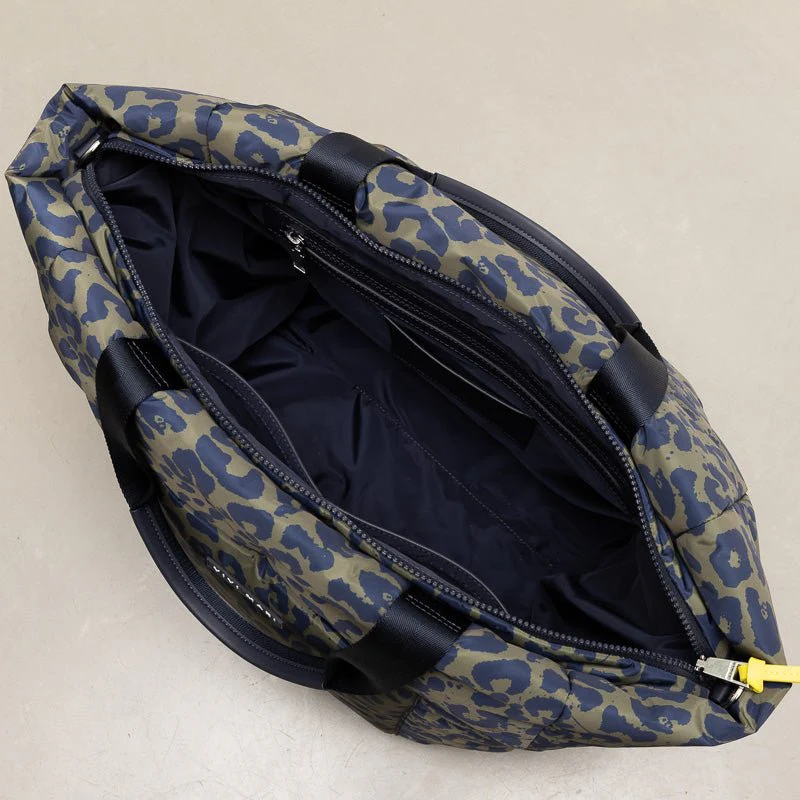 padded tote bag large + strap basic woven slim - leo splashes navy/olive - Image 17