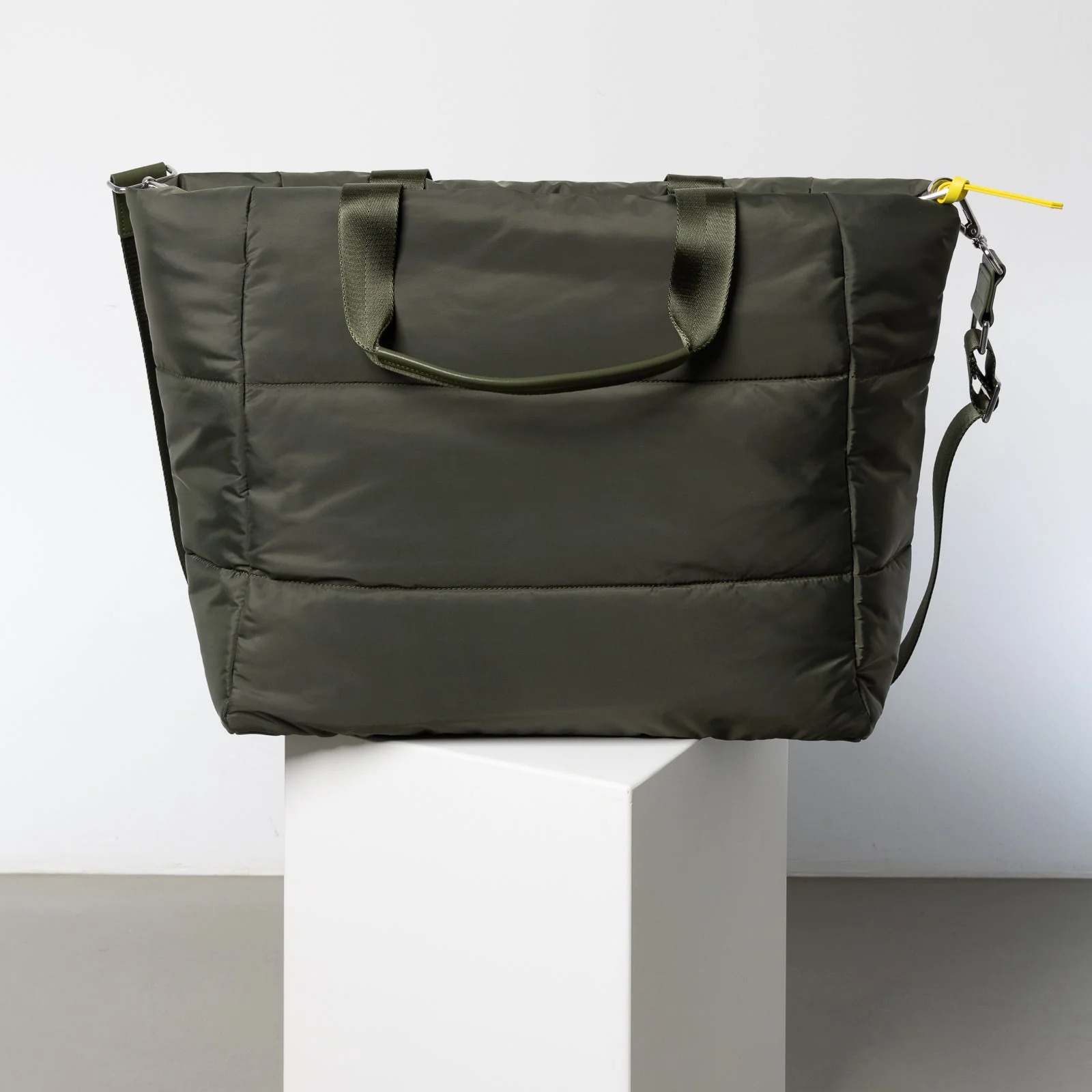padded tote bag large + strap basic woven slim - olive - Image 5