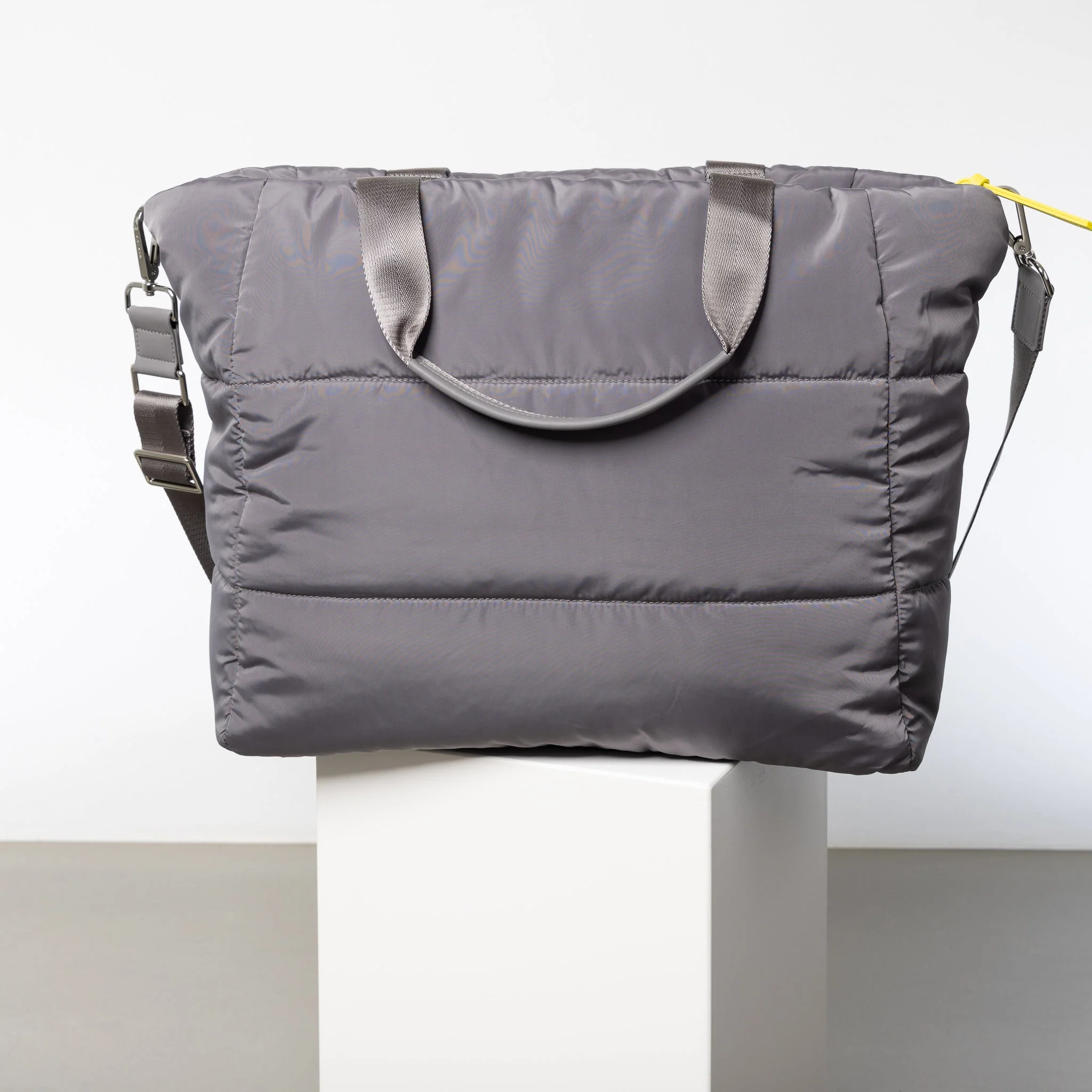 padded tote bag large + strap basic woven slim - taupe - Image 3