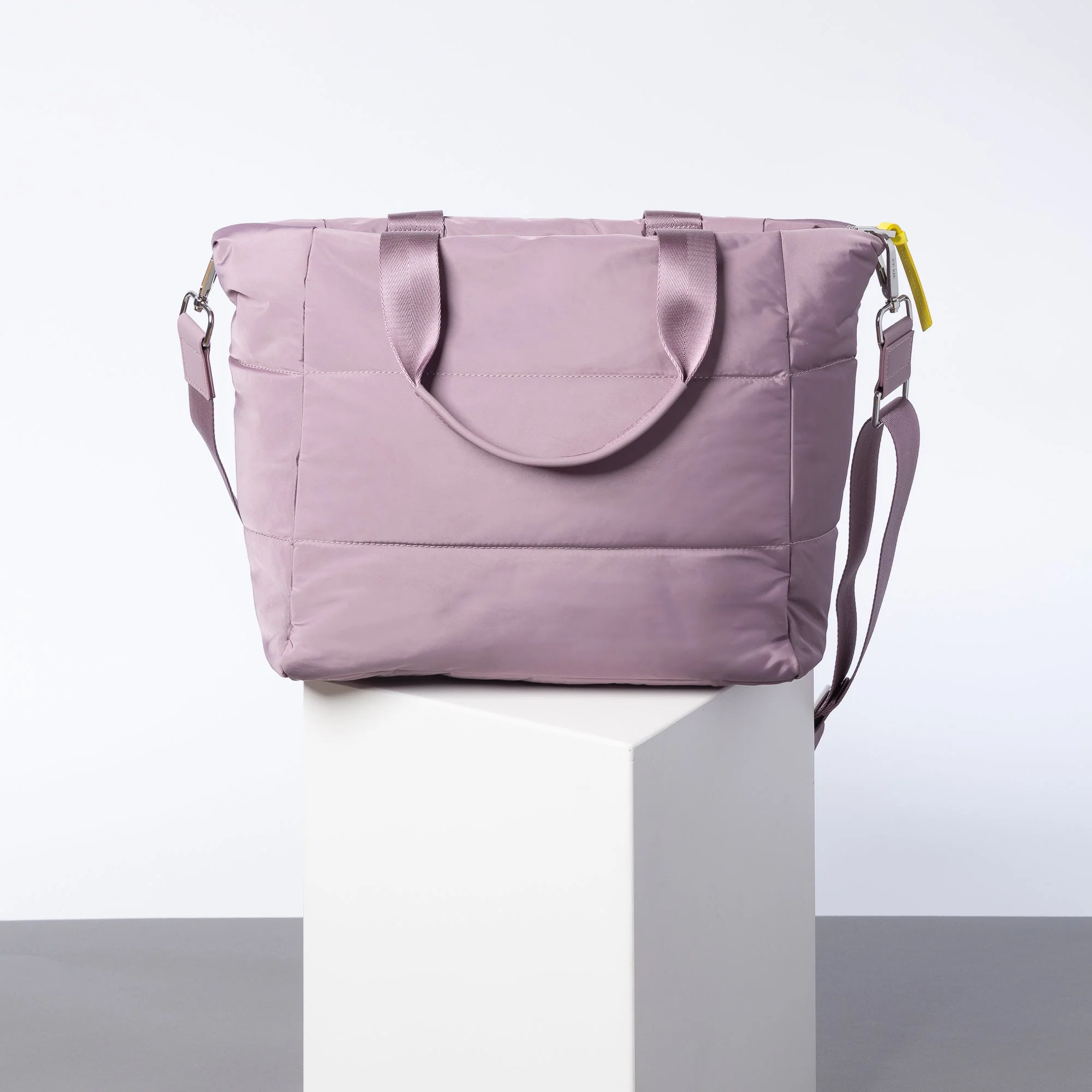 padded tote bag medium + strap basic woven slim - ash plum - Image 7