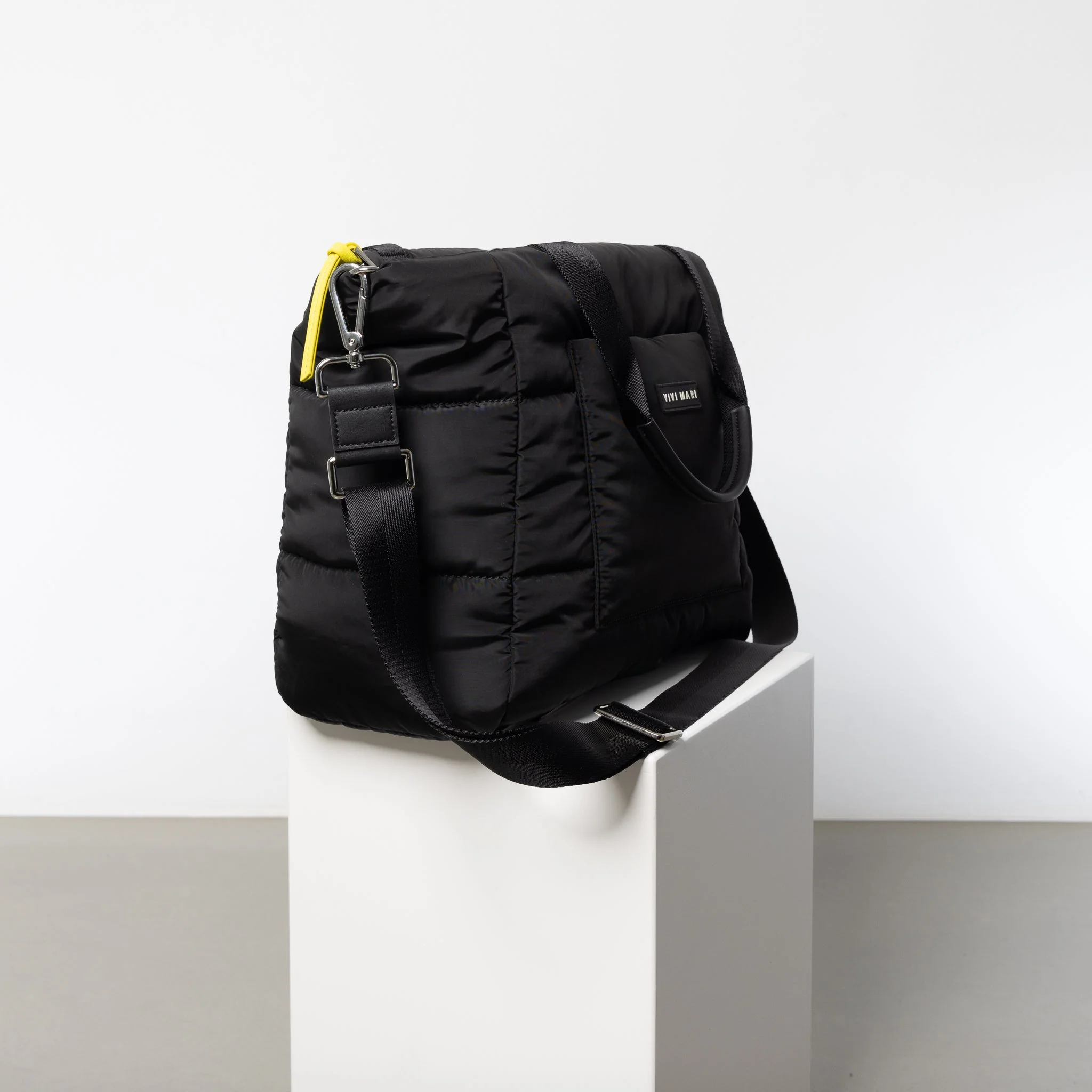 padded tote bag medium + strap basic woven slim - black - Image 5