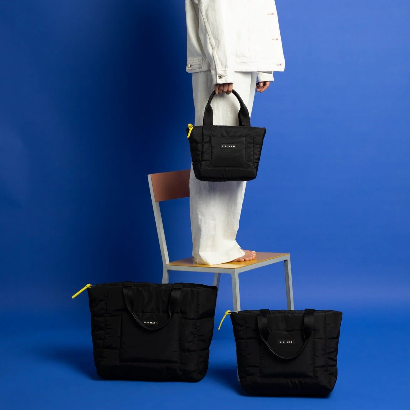 padded tote bag medium + strap basic woven slim - black - Image 6