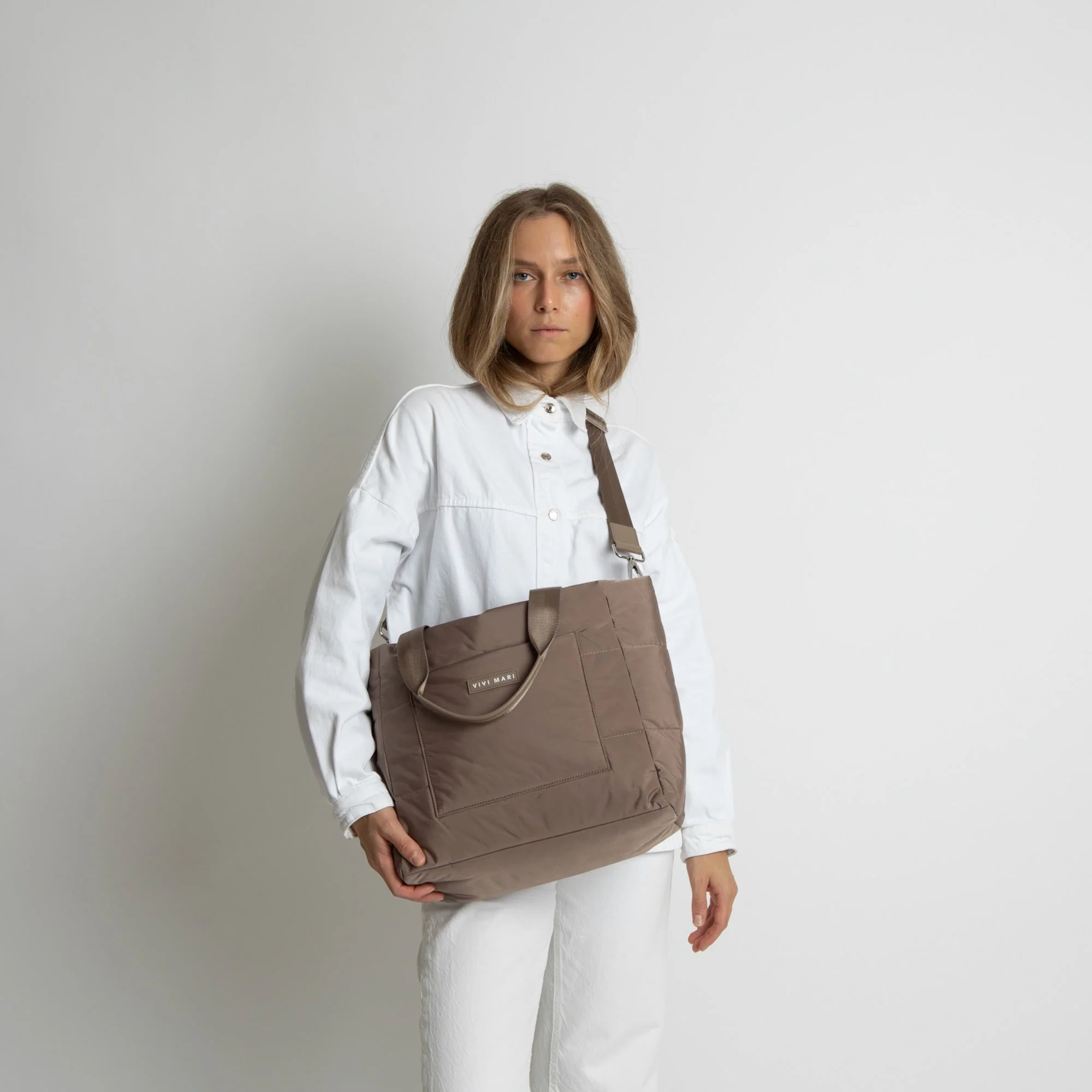 padded tote bag medium + strap basic woven slim - dark mushroom - Image 2