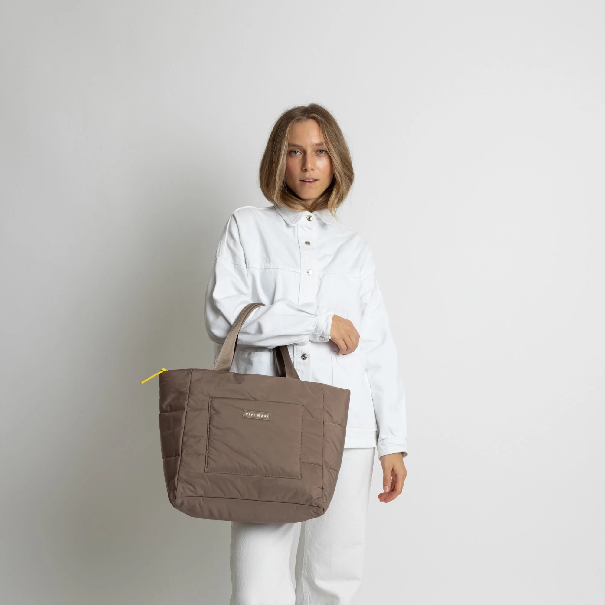padded tote bag medium + strap basic woven slim - dark mushroom - Image 8