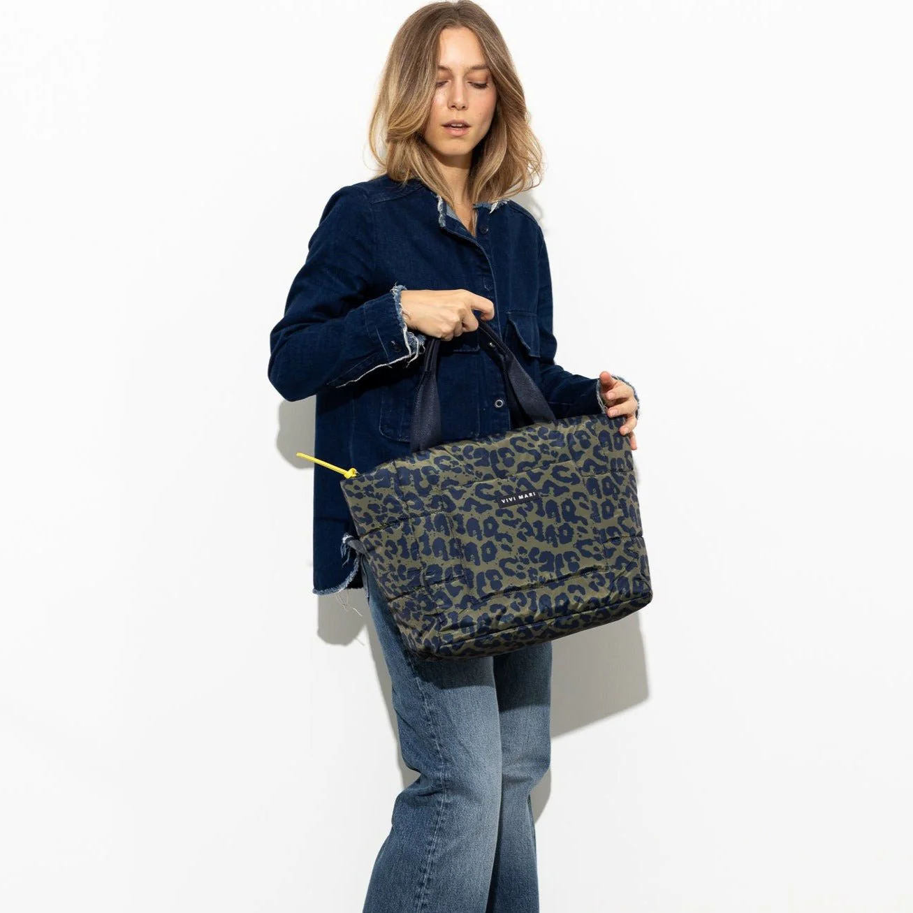 padded tote bag medium + strap basic woven slim - leo splashes navy/olive - Image 11