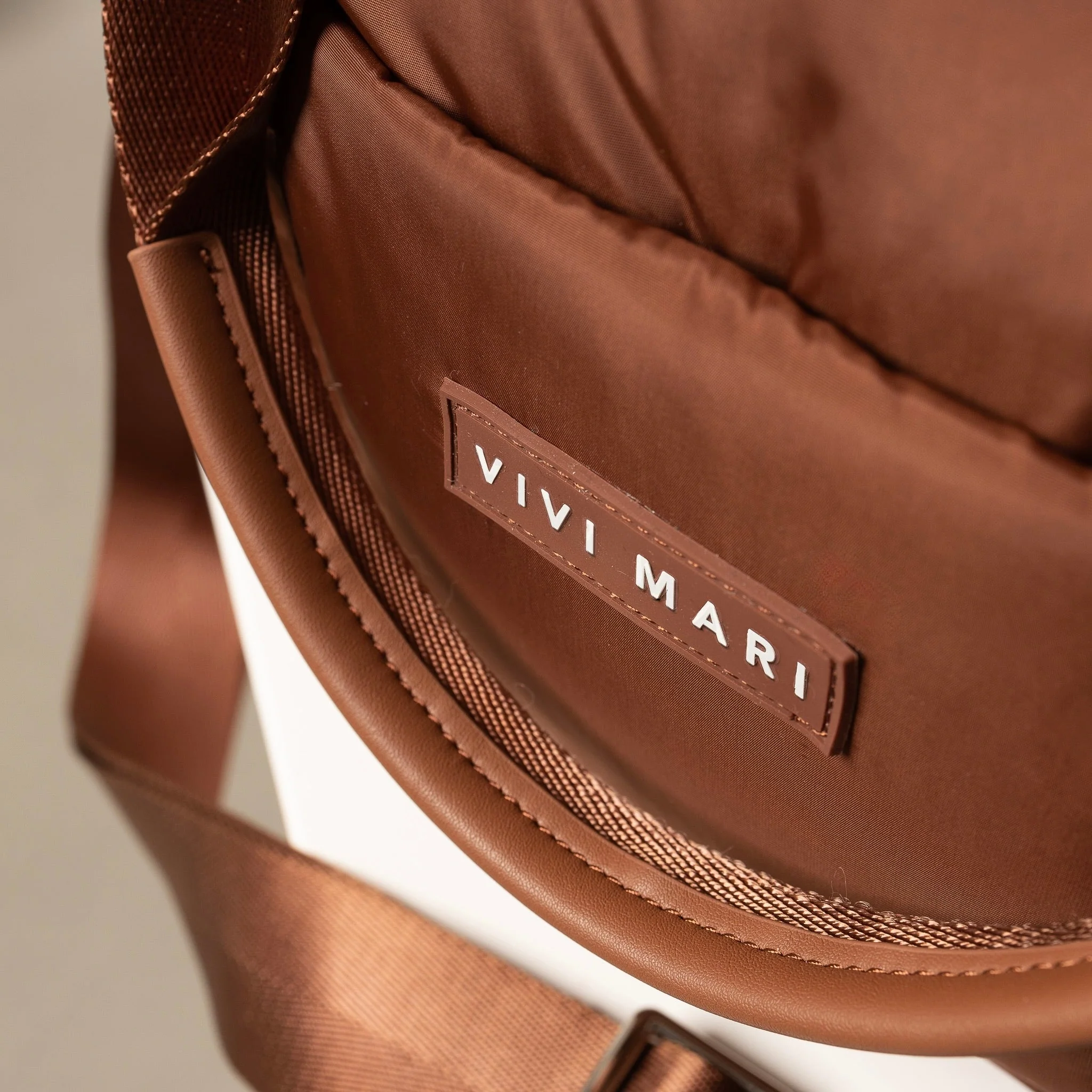 padded tote bag medium + strap basic woven slim - tan - Image 20