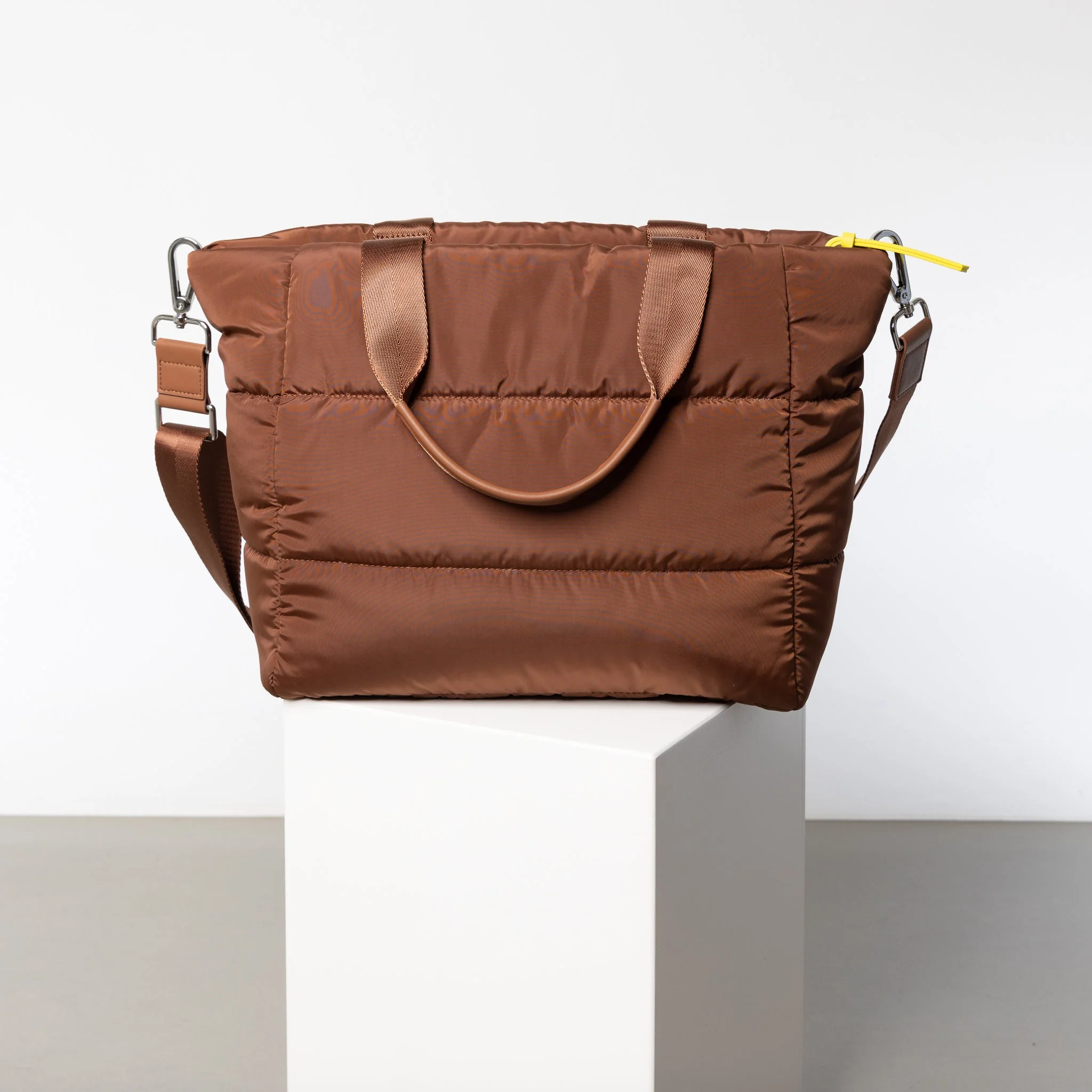 padded tote bag medium + strap basic woven slim - tan - Image 4