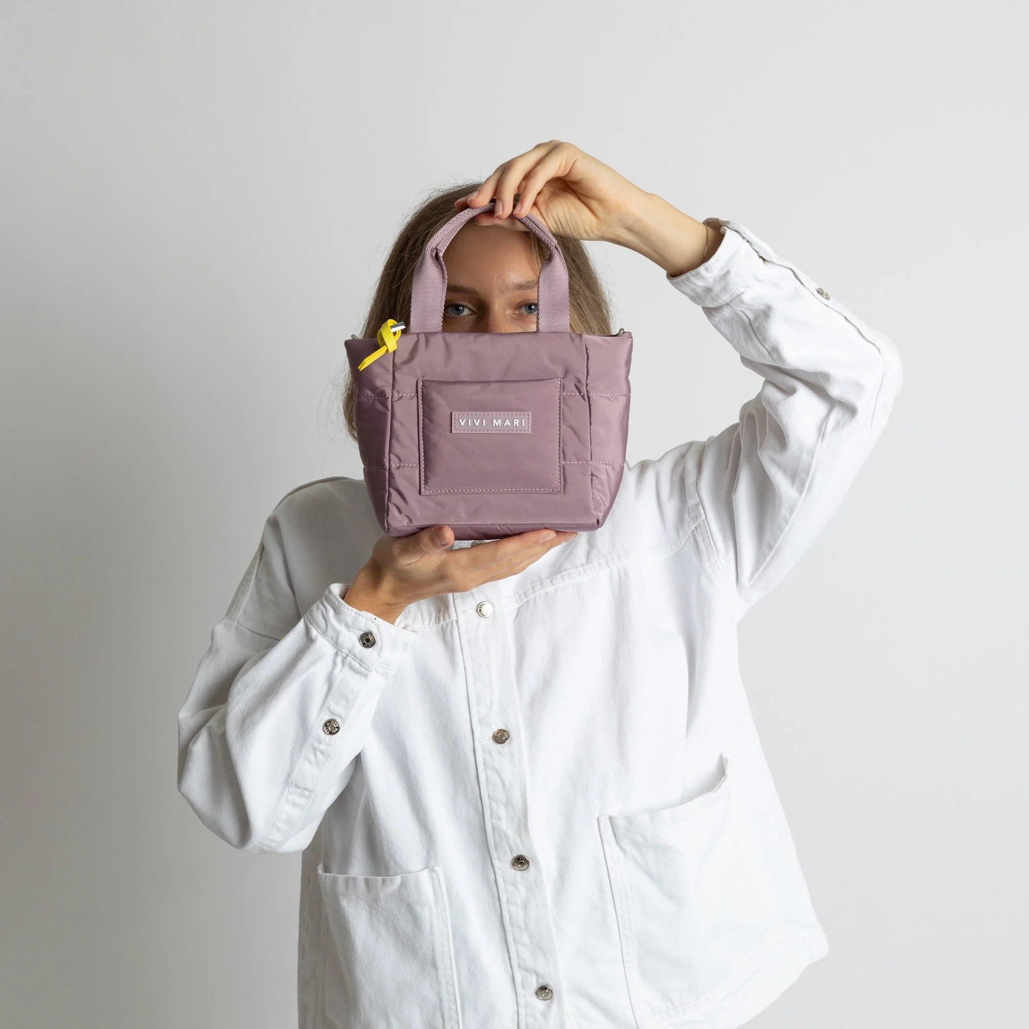 padded tote bag mini + strap basic woven slim - ash plum - Image 10
