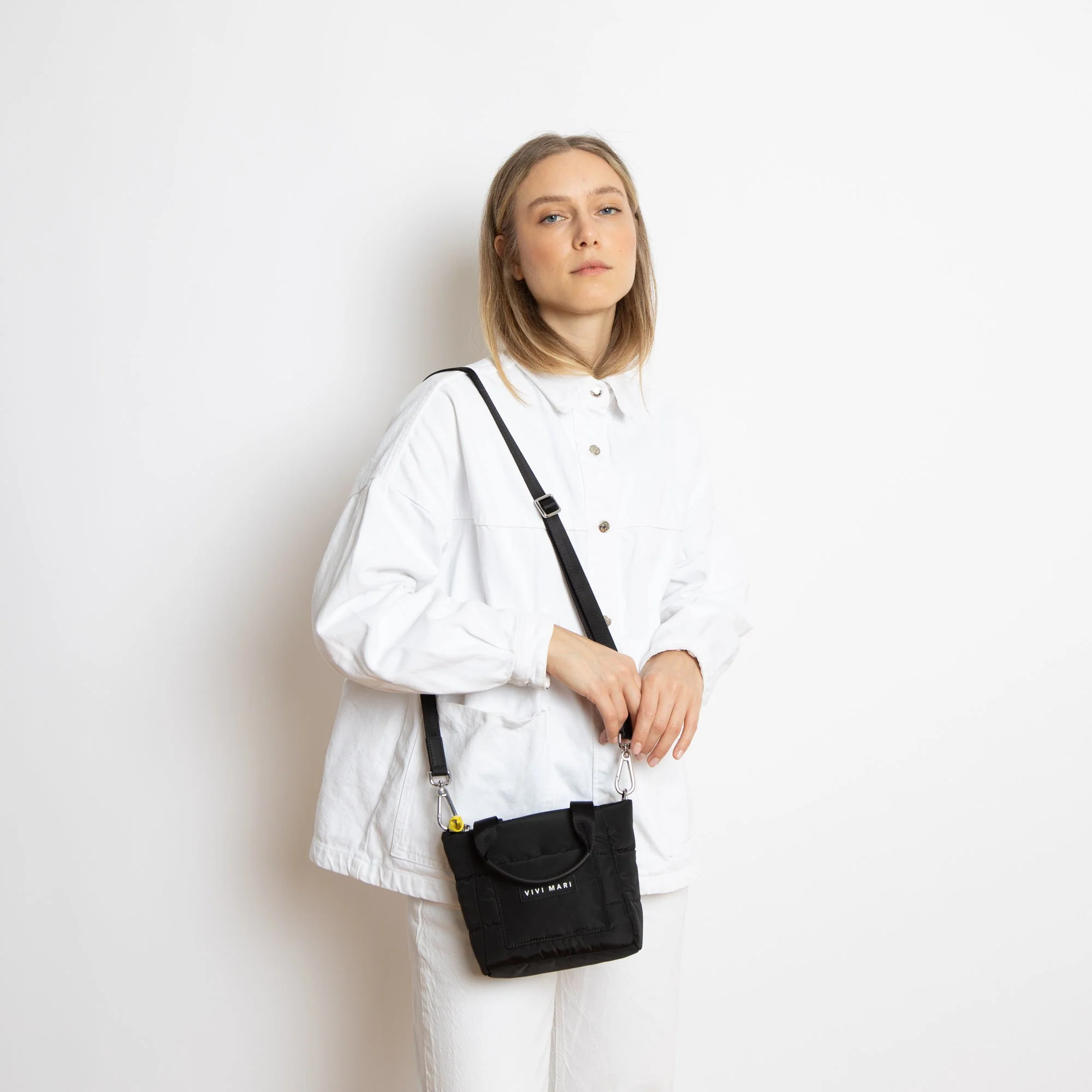 padded tote bag mini + strap basic woven slim - black - Image 16