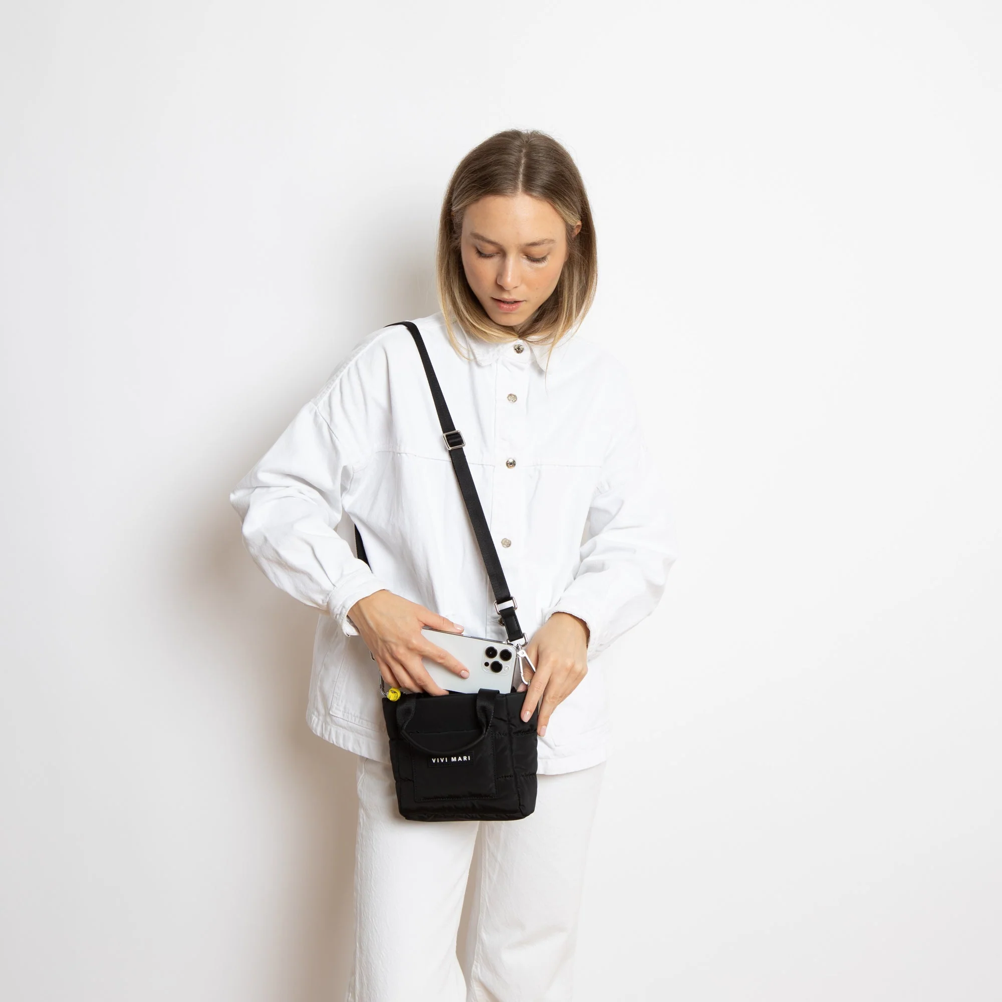 padded tote bag mini + strap basic woven slim - black - Image 9