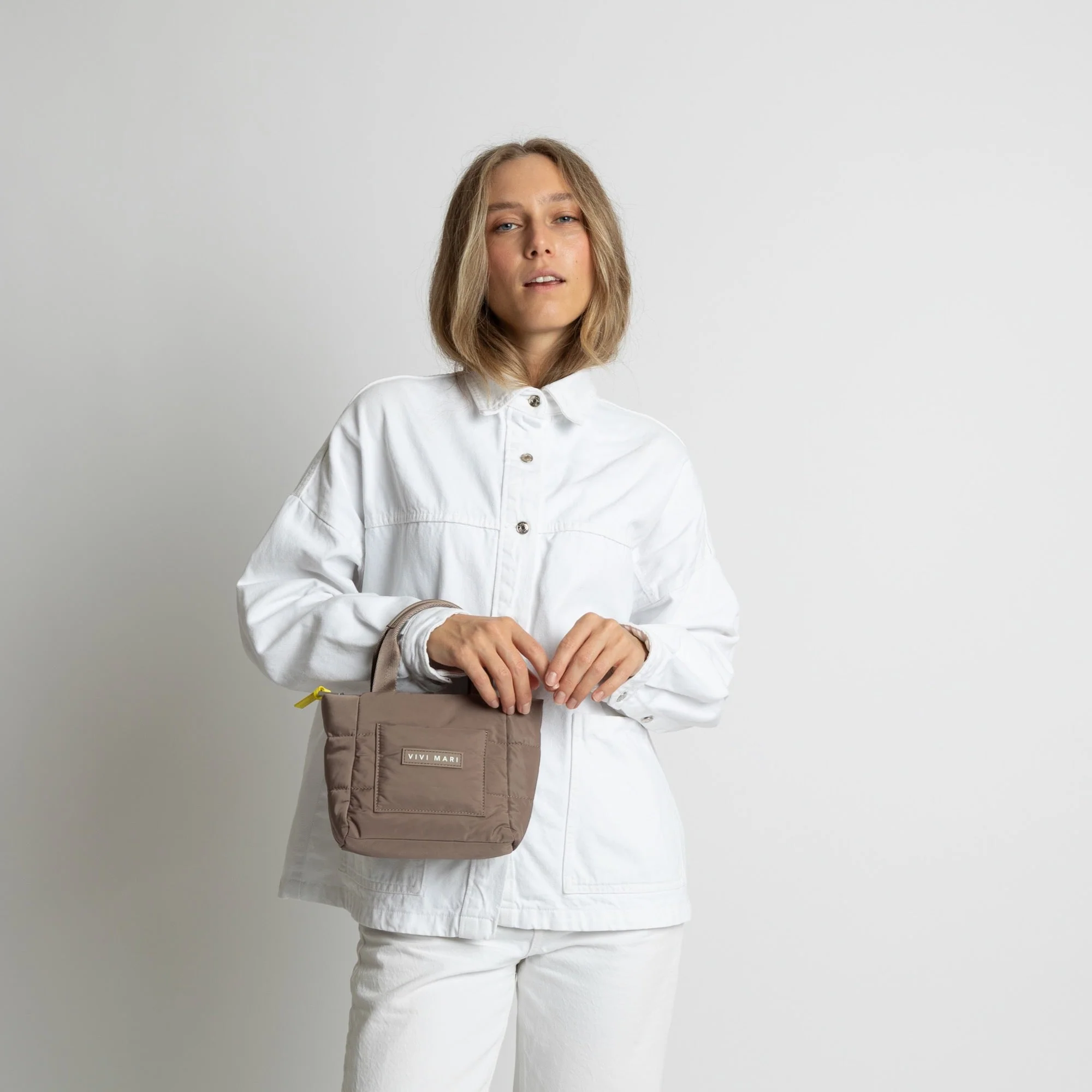 padded tote bag mini + strap basic woven slim - dark mushroom - Image 15