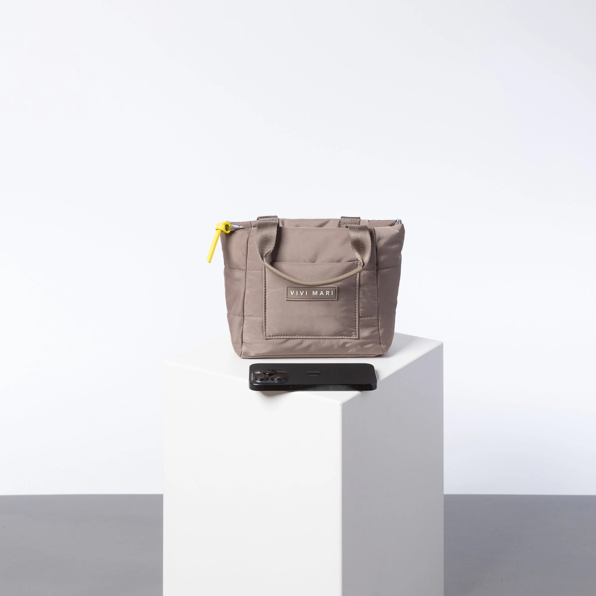 padded tote bag mini + strap basic woven slim - dark mushroom - Image 8