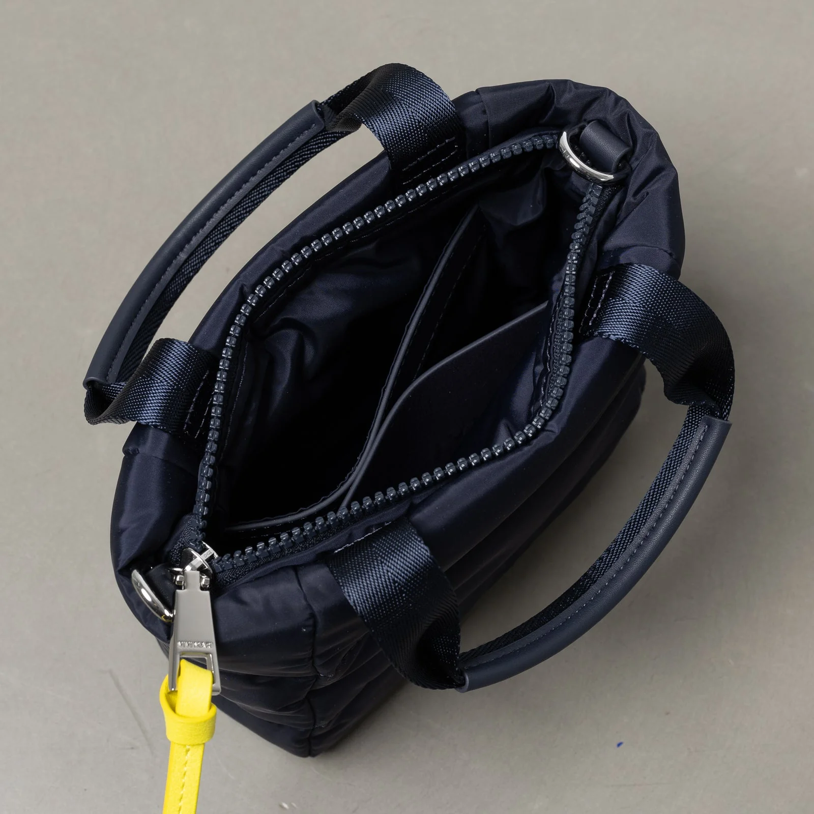 padded tote bag mini + strap basic woven slim - navy - Image 5