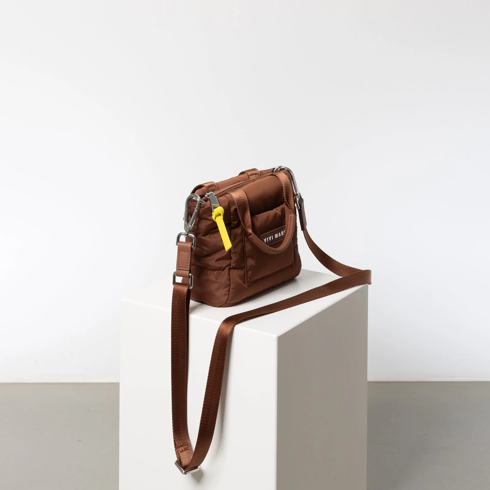 padded tote bag mini + strap basic woven slim - tan - Image 13