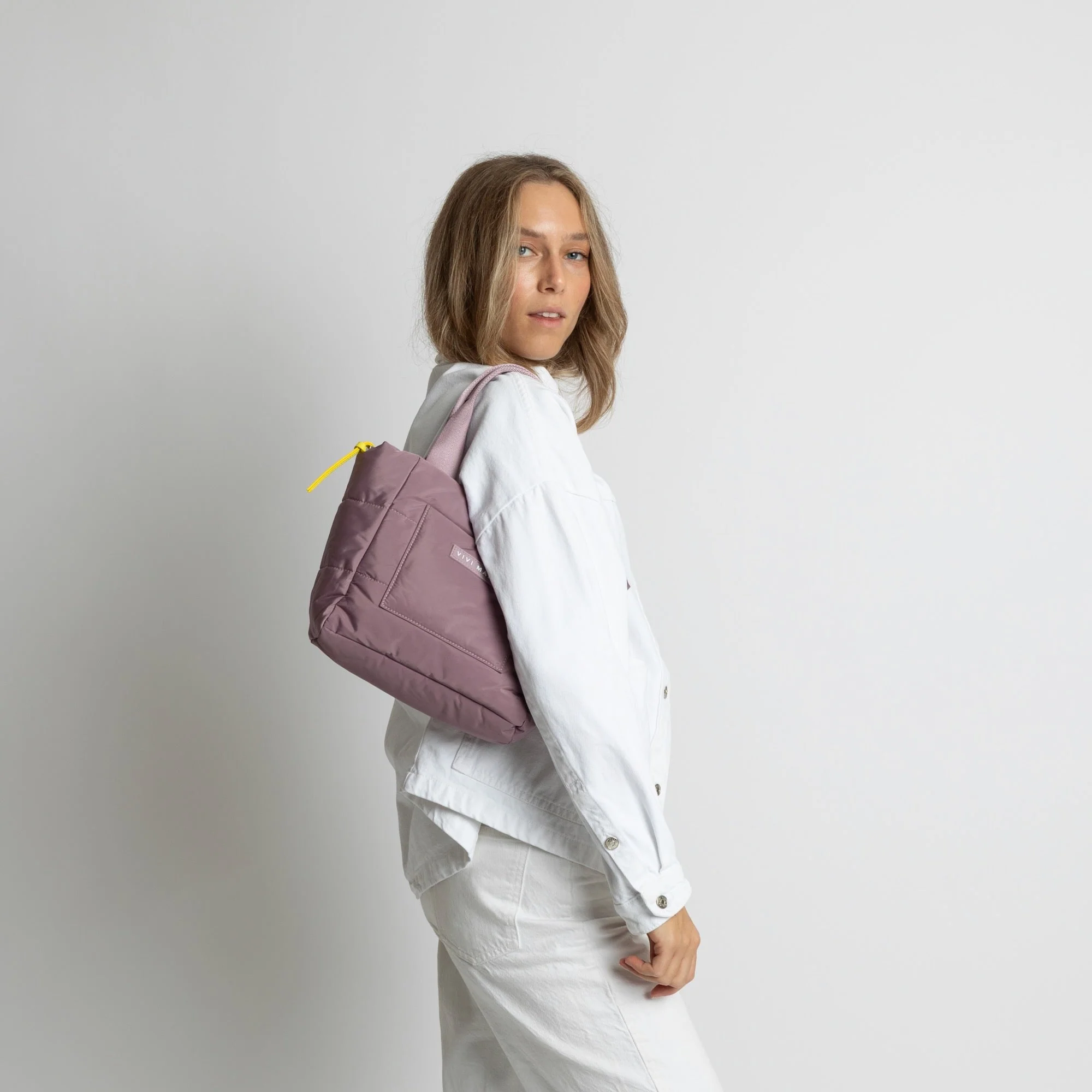 padded tote bag small + strap basic woven slim - ash plum - Image 10
