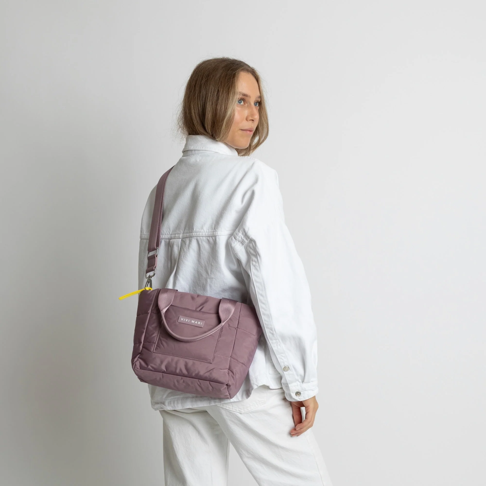 padded tote bag small + strap basic woven slim - ash plum - Image 12