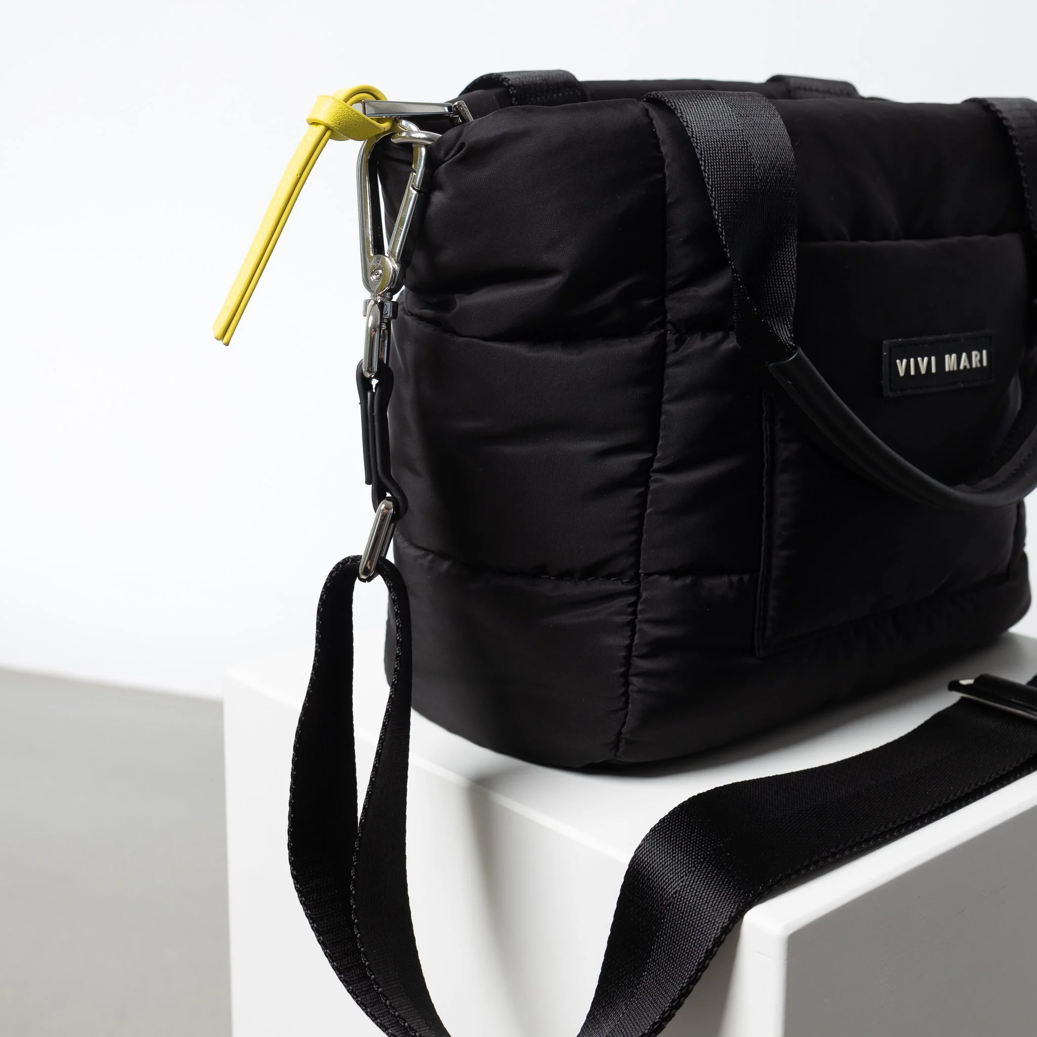 padded tote bag small + strap basic woven slim - black - Image 14