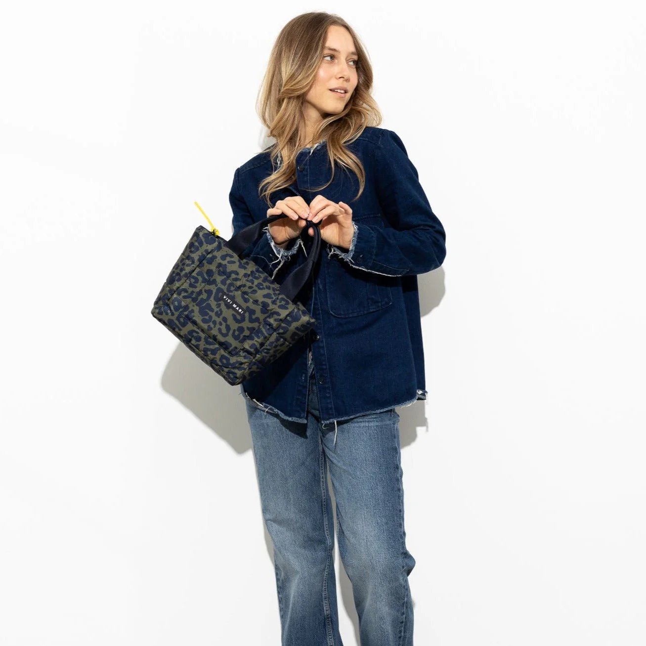 padded tote bag small + strap basic woven slim - leo splashes navy/olive - Image 13