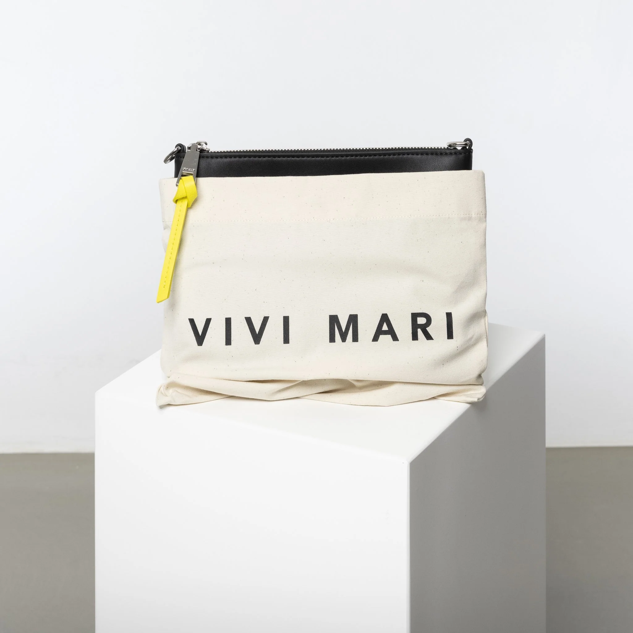 pouch + strap basic classic thin - black - Image 6