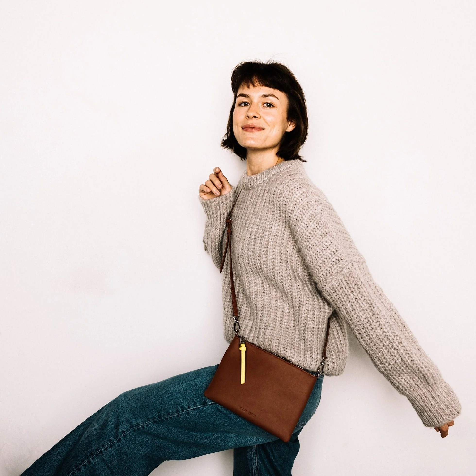 pouch + strap basic classic thin - tan - Image 2