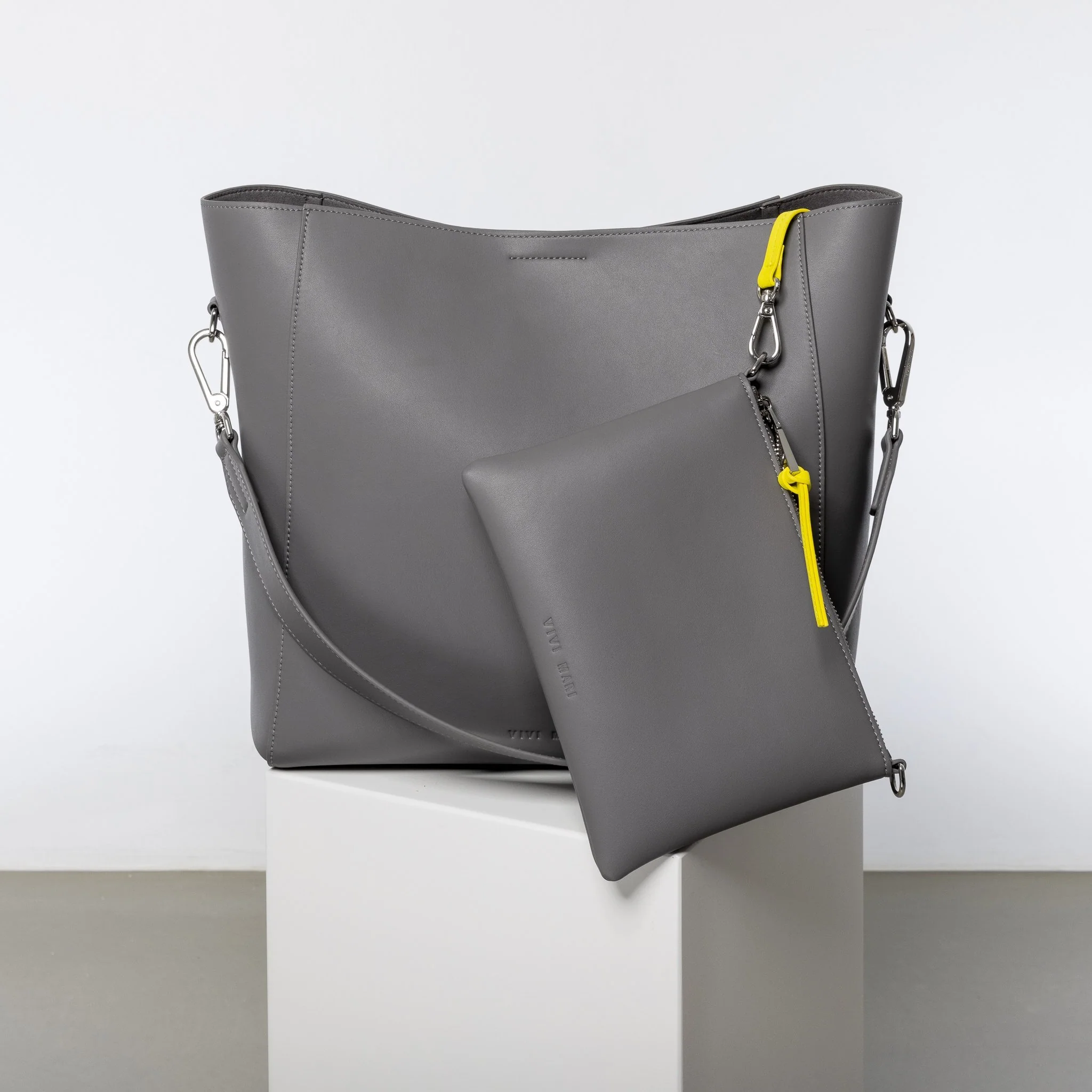 pouch + strap basic classic thin - taupe - Image 4