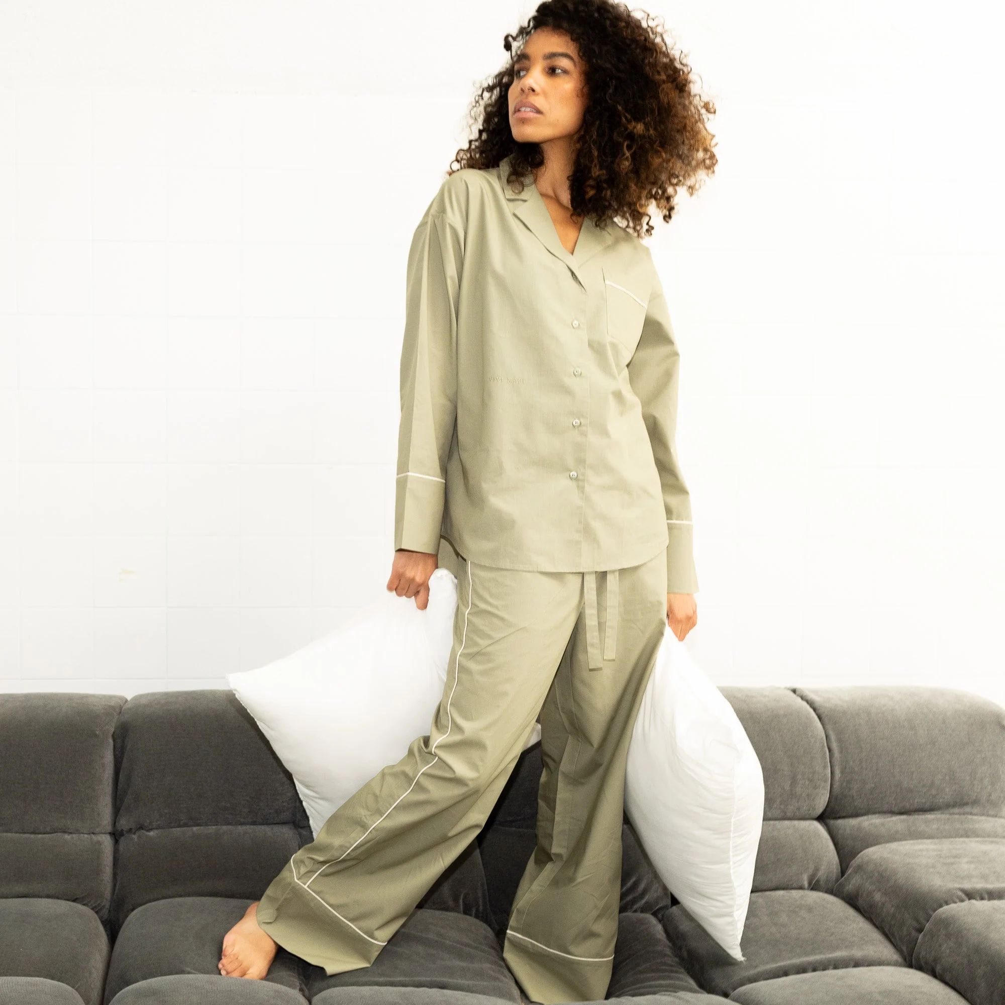 Pyjama Set (Pants + Shirt long sleeve) - solid pale olive - Image 4